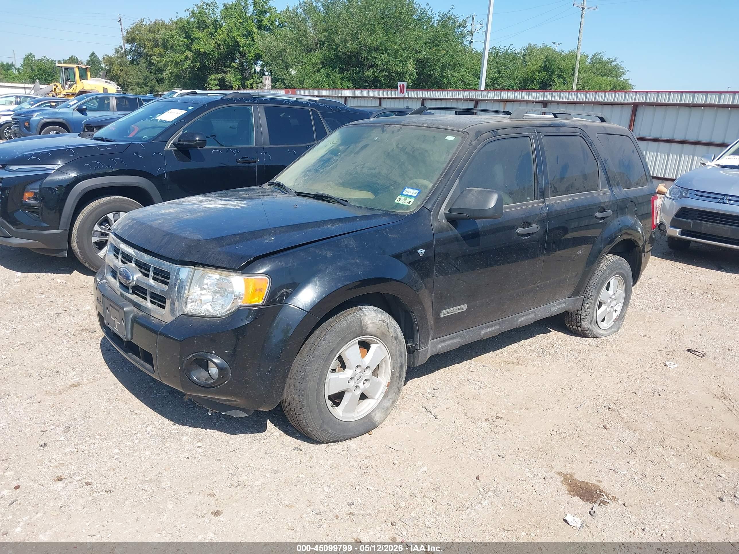 FORD ESCAPE image 2