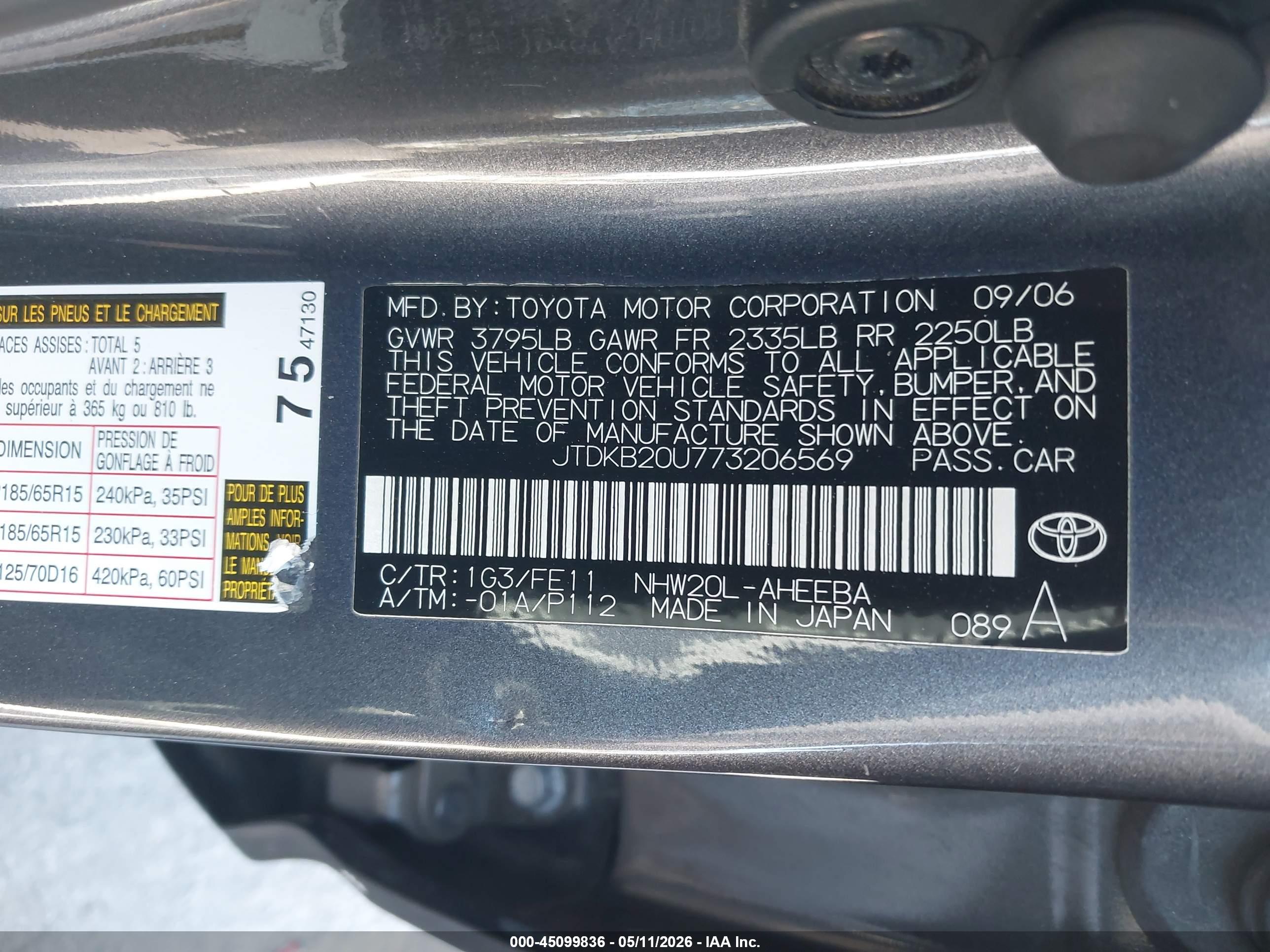 TOYOTA PRIUS image 9