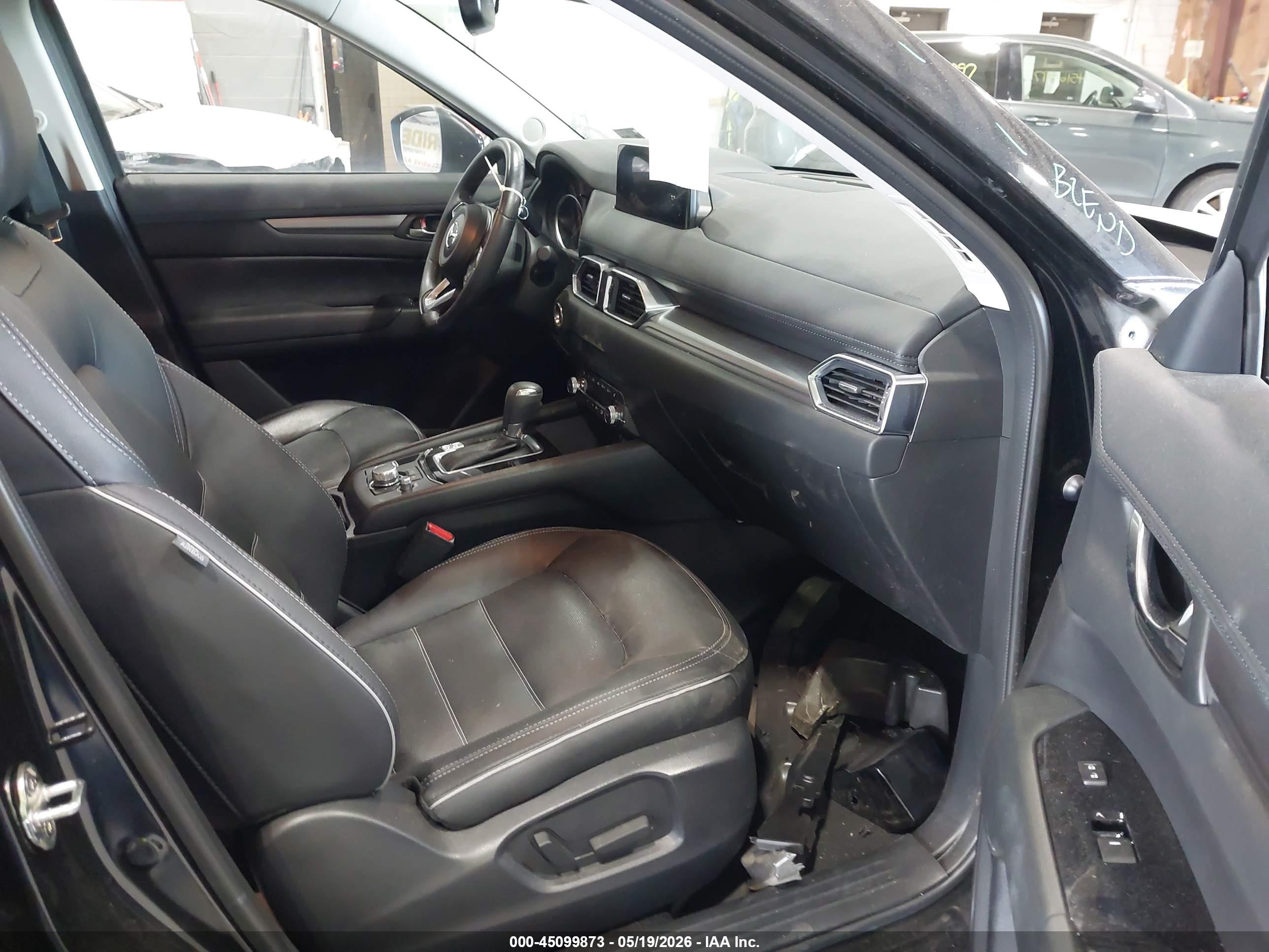 MAZDA CX-5 image 5