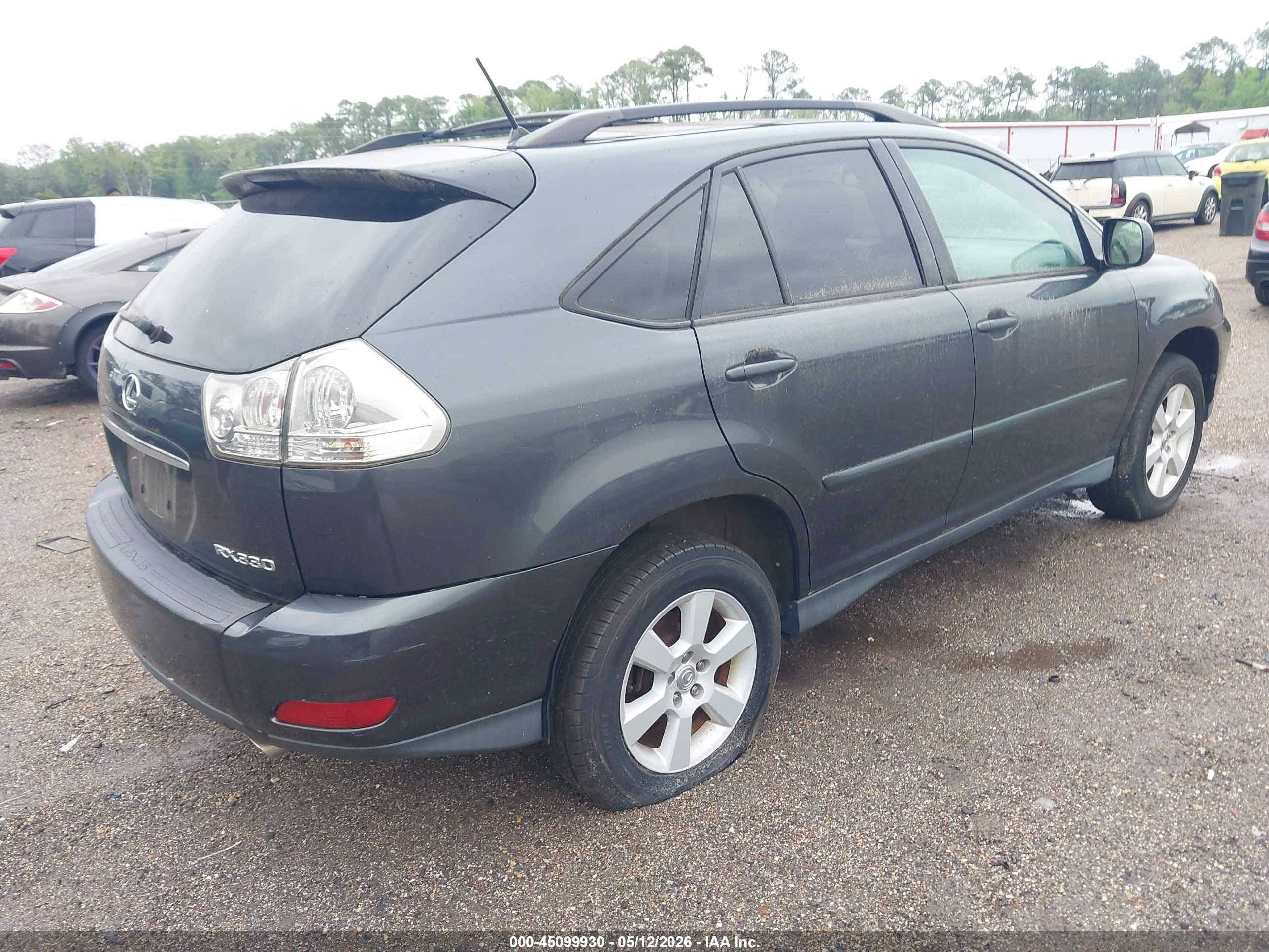 LEXUS RX image 4