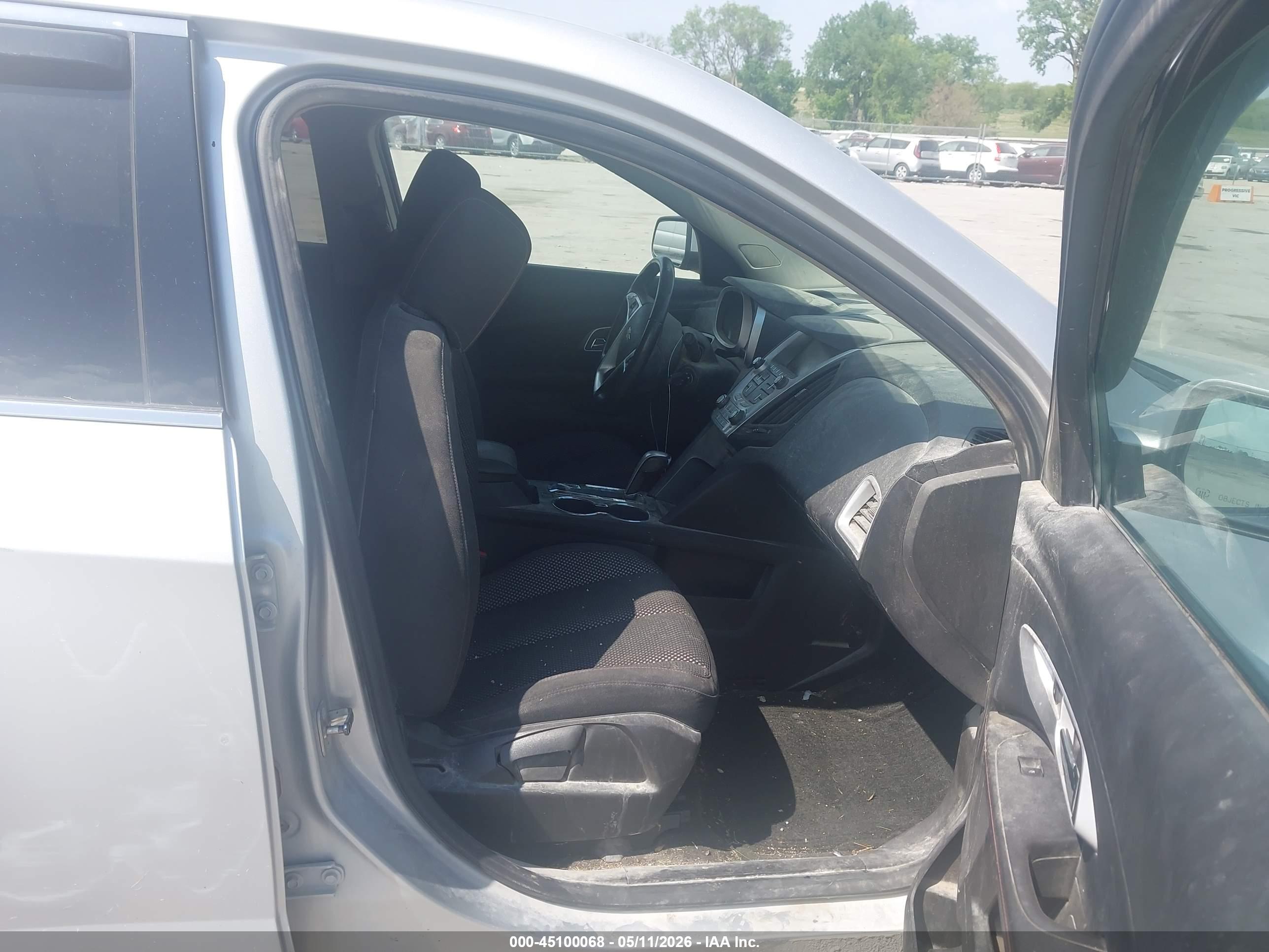 CHEVROLET EQUINOX image 5