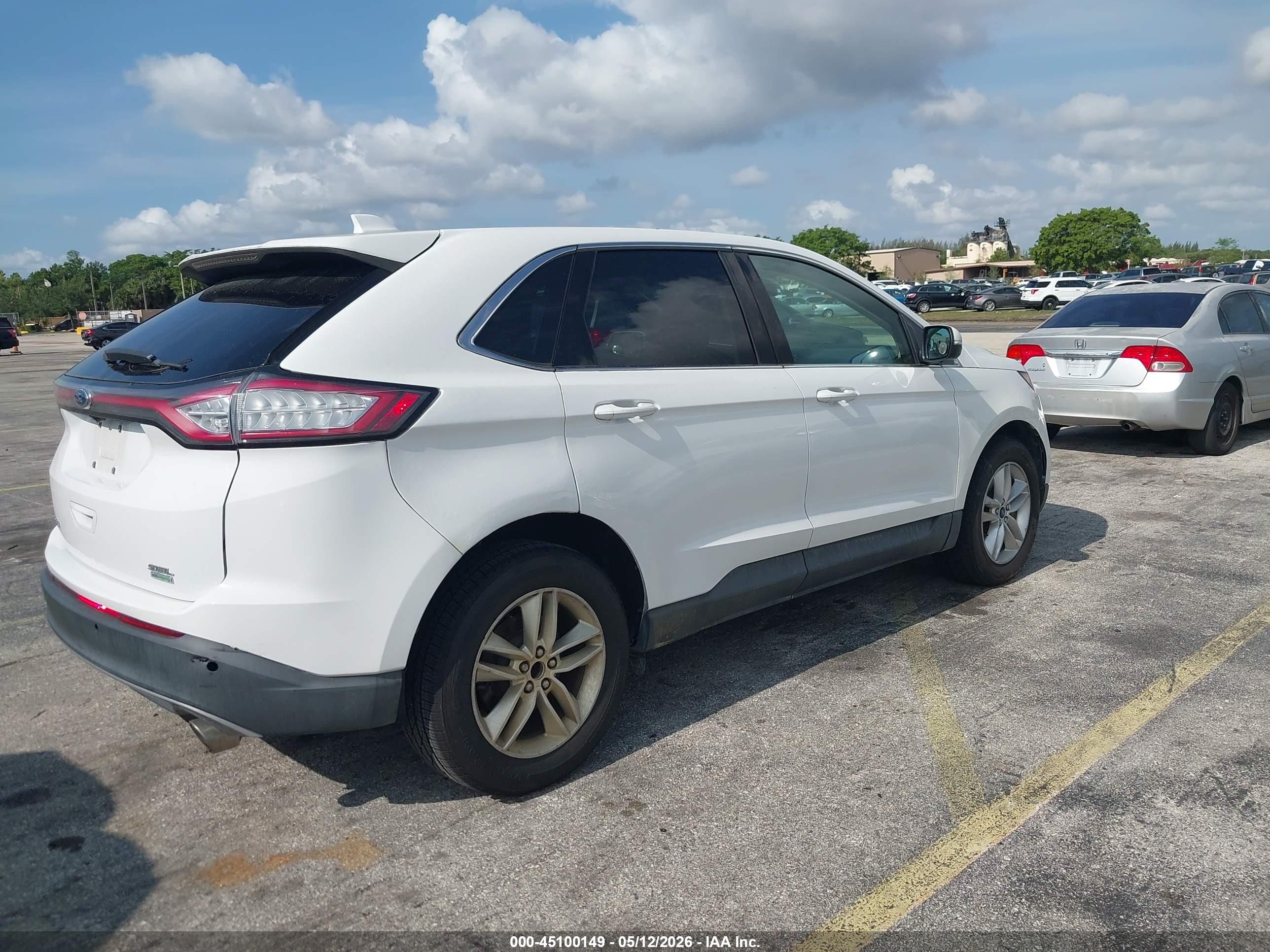 FORD EDGE image 4