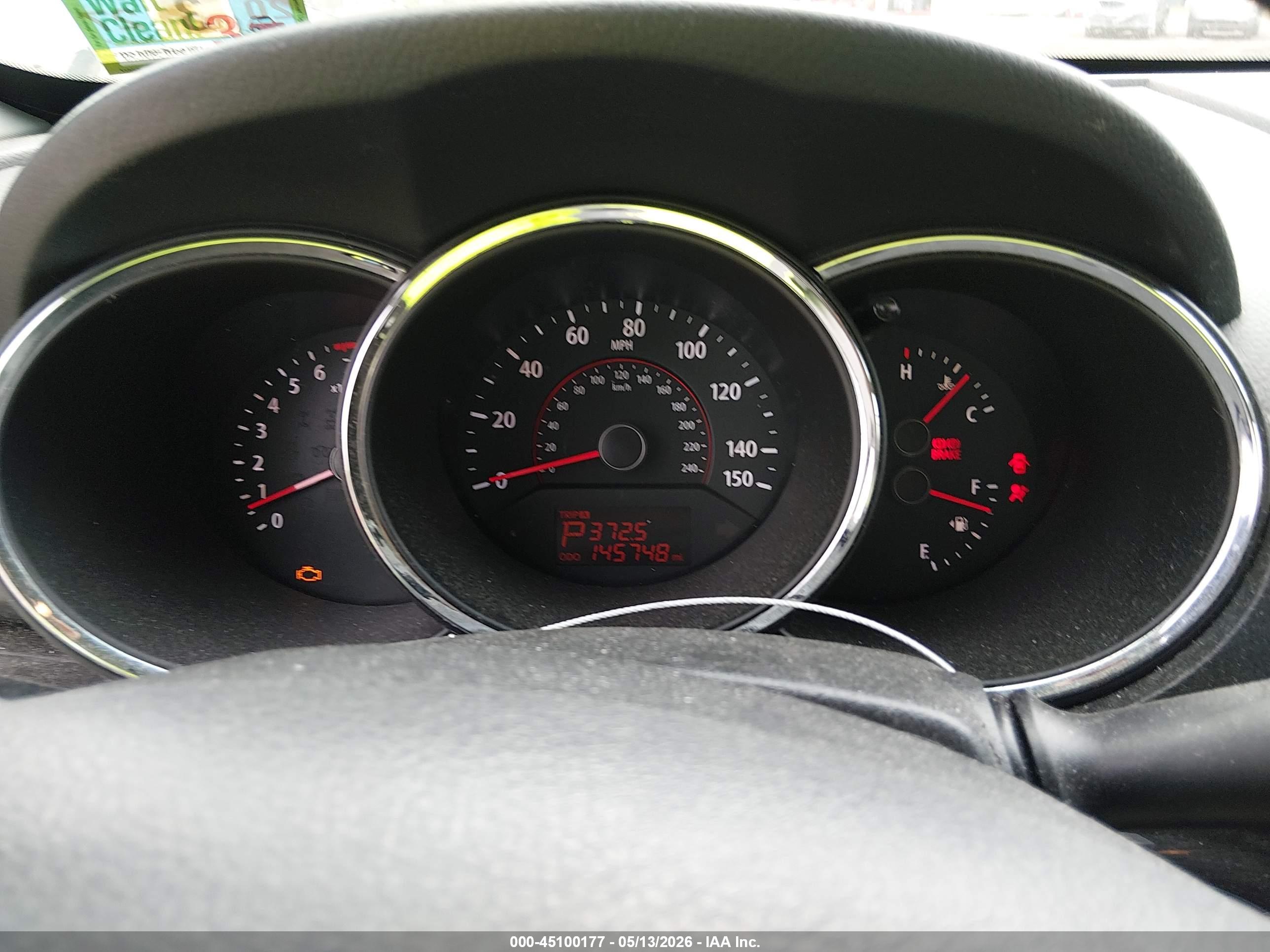 KIA SORENTO image 7