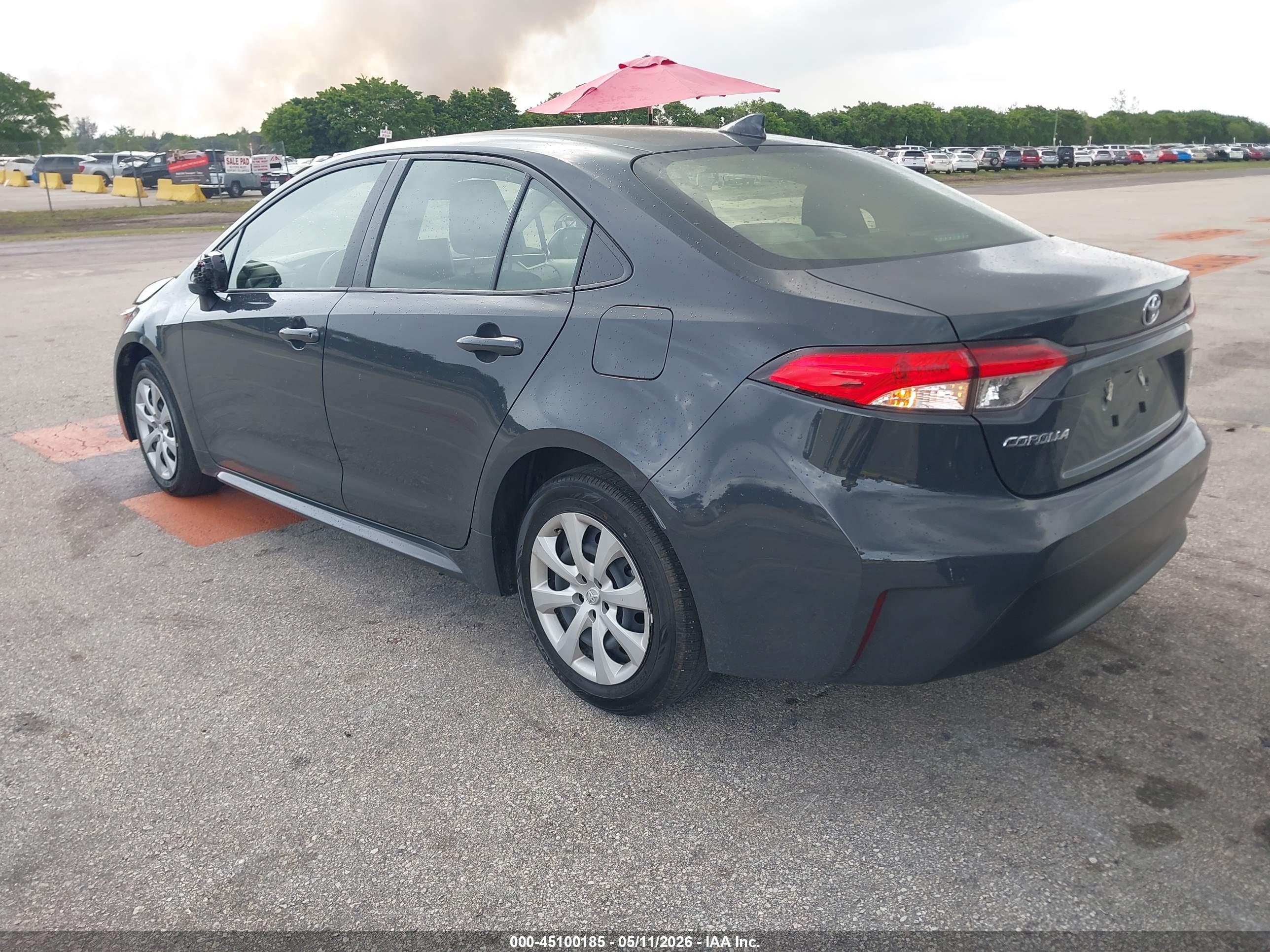 TOYOTA COROLLA image 3