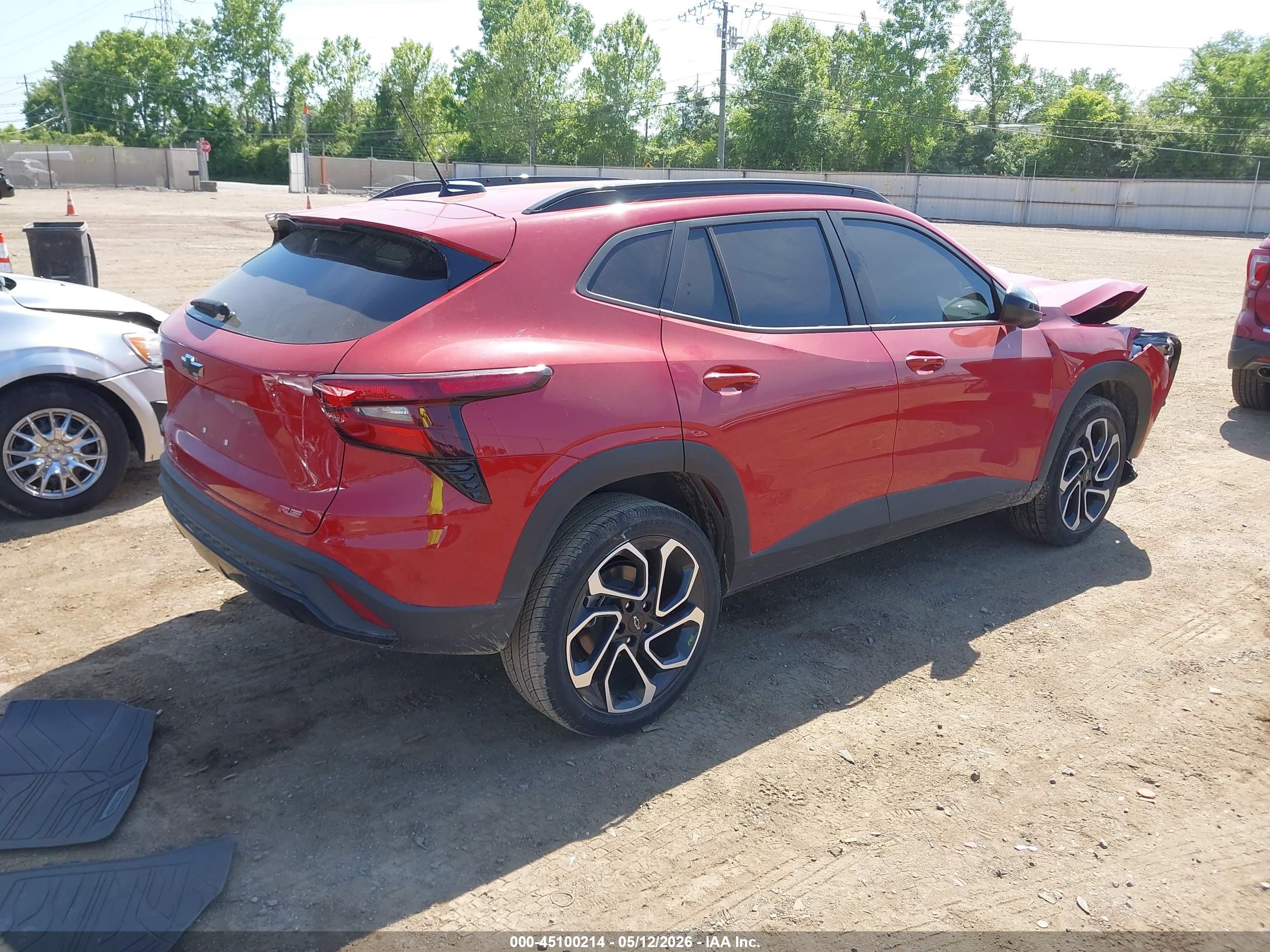 CHEVROLET TRAX image 4