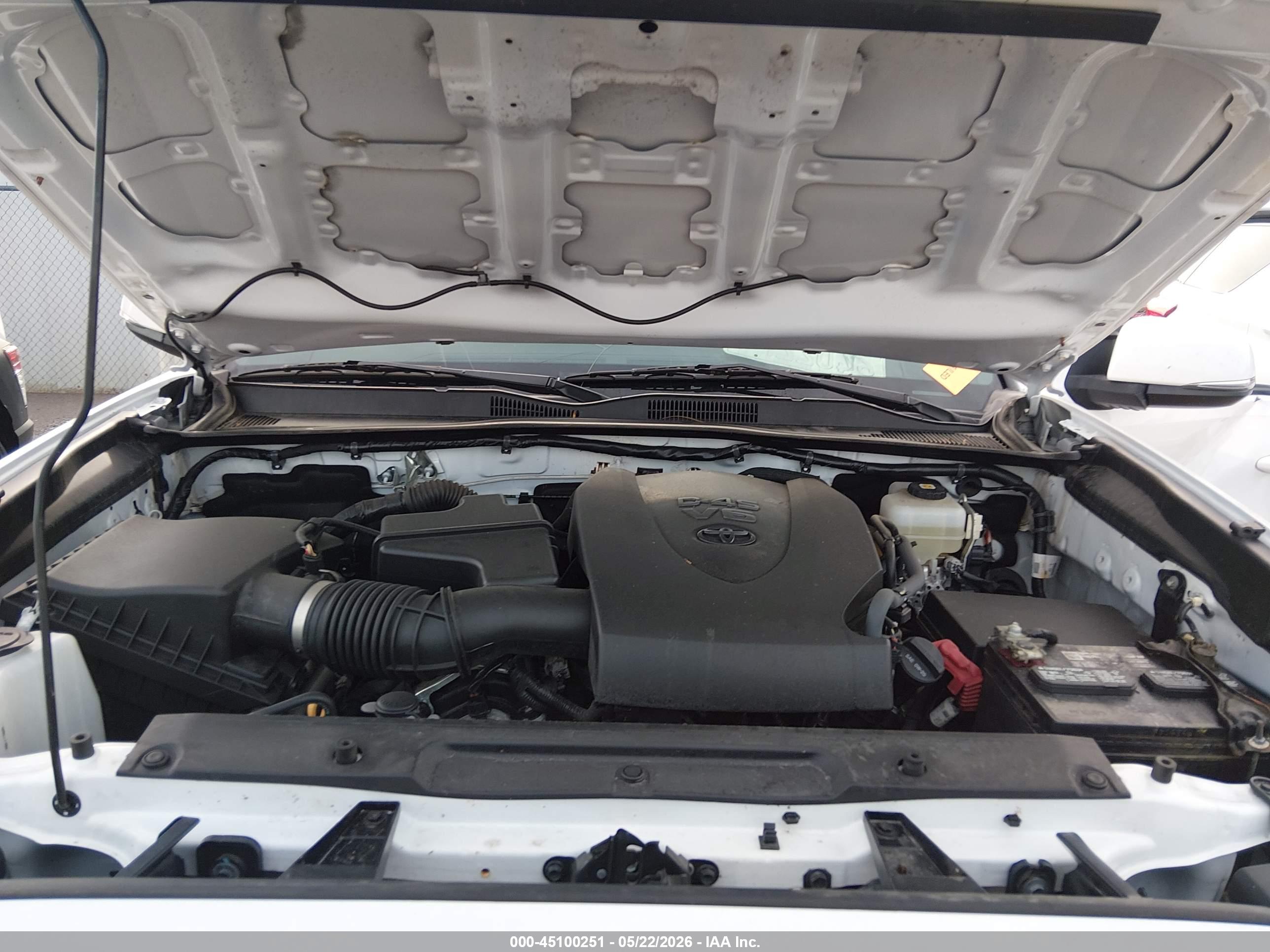TOYOTA TACOMA image 10