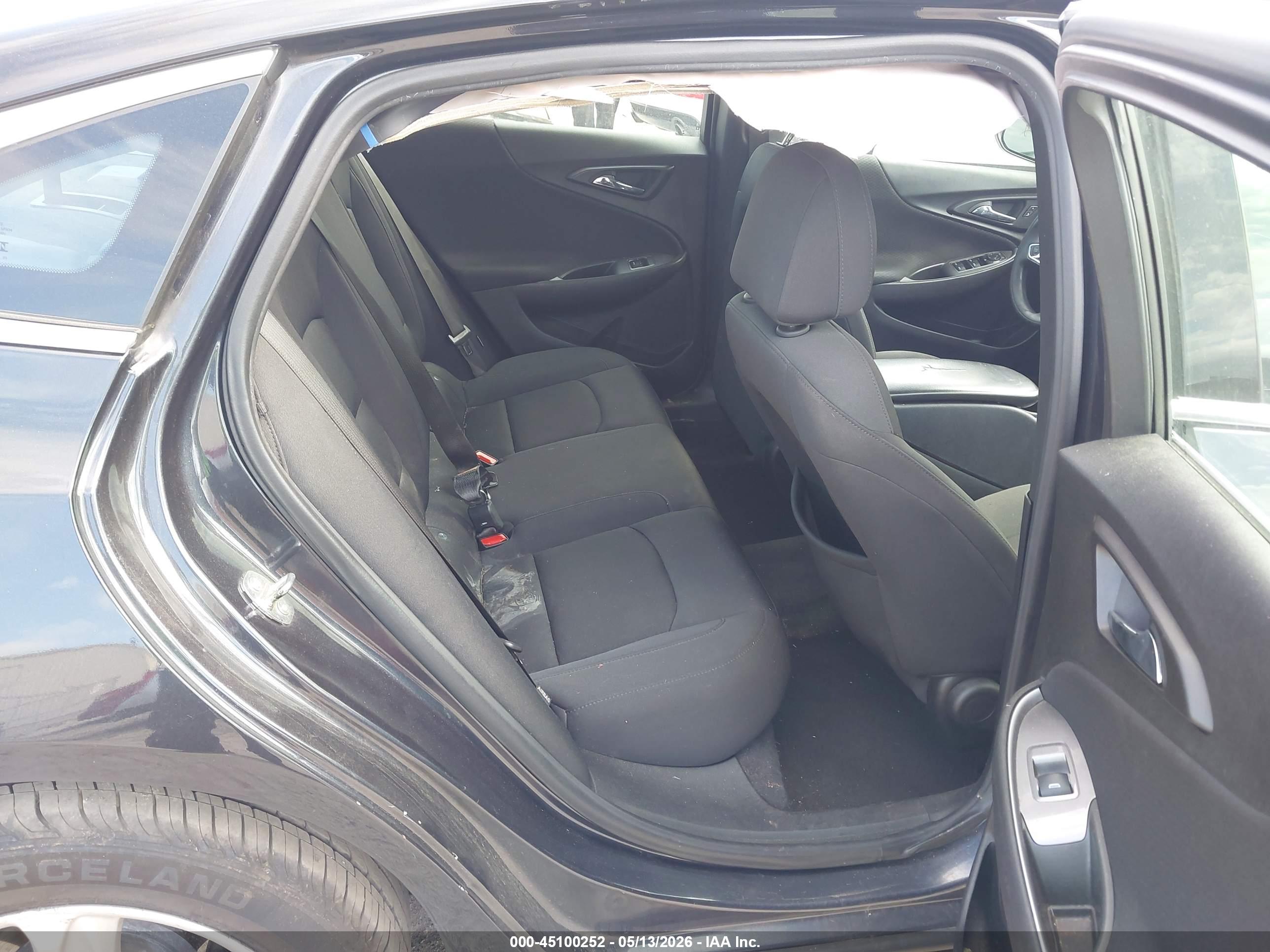 CHEVROLET MALIBU image 8