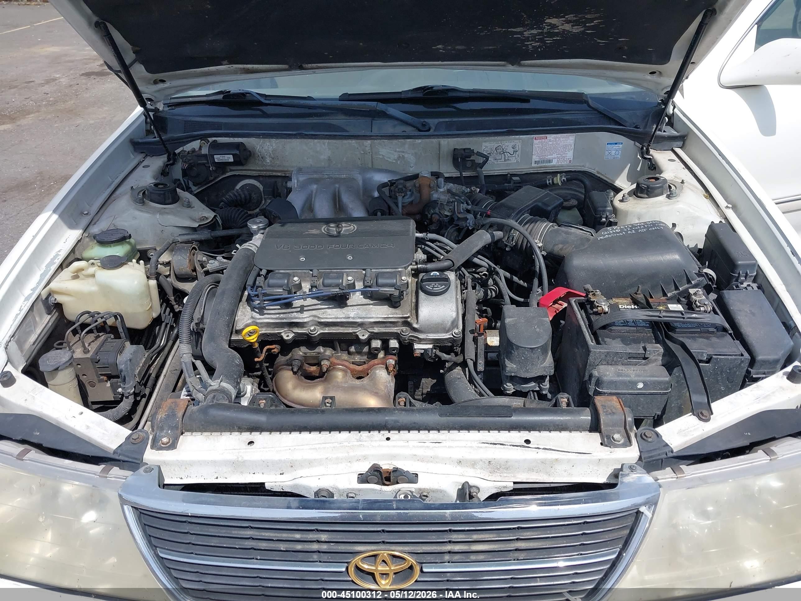 TOYOTA AVALON image 10