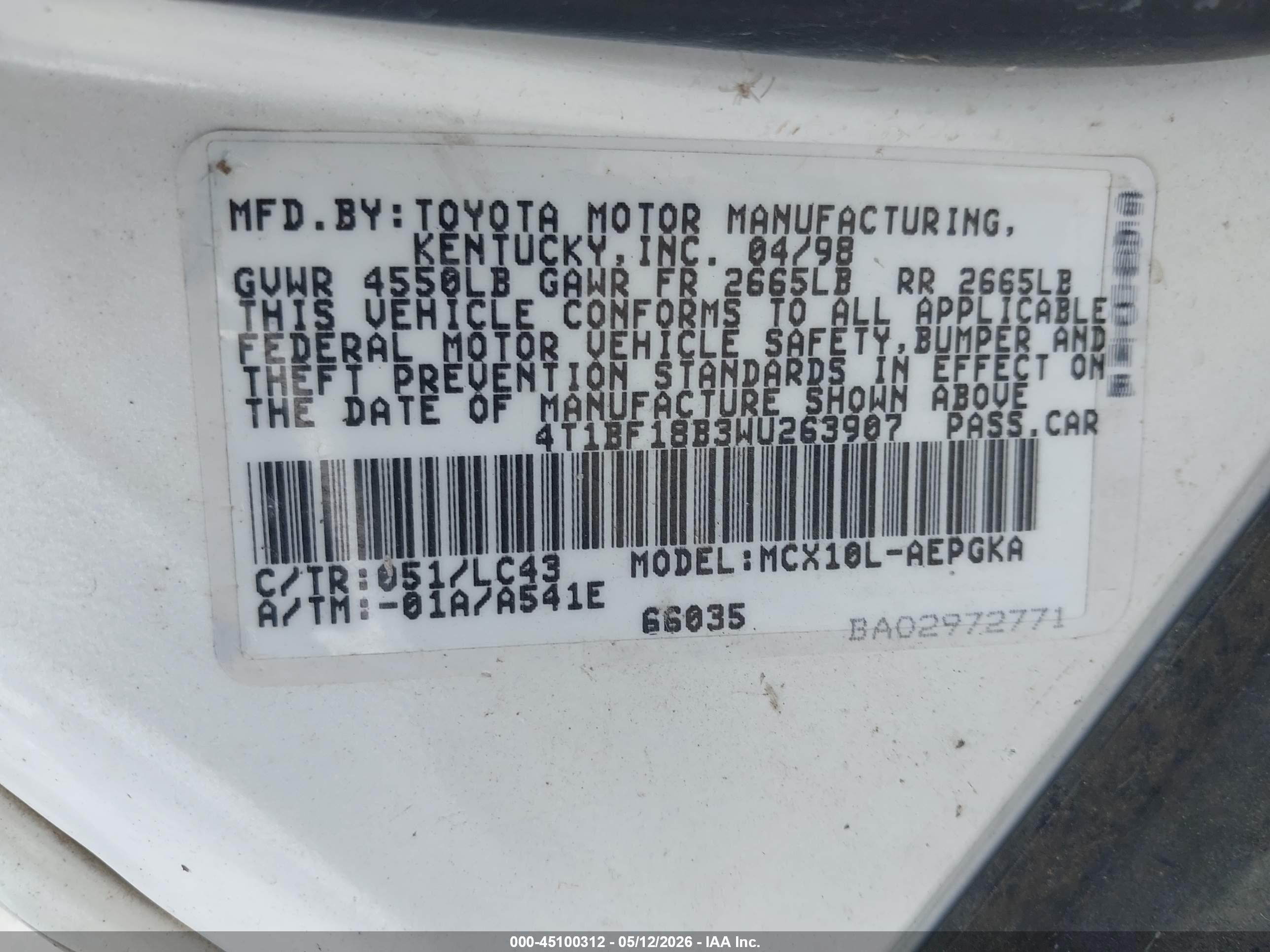 TOYOTA AVALON image 9