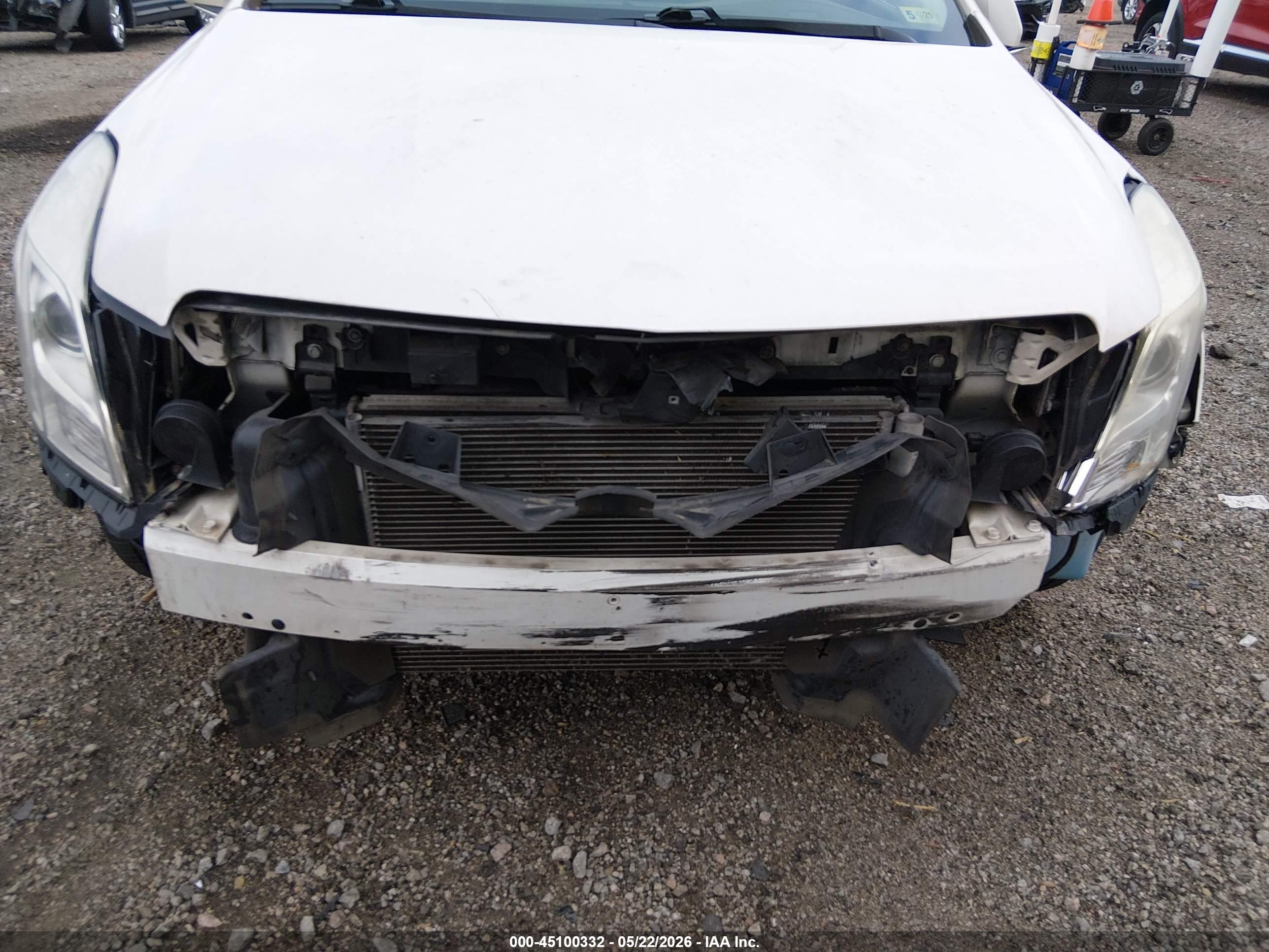 CADILLAC XTS image 6