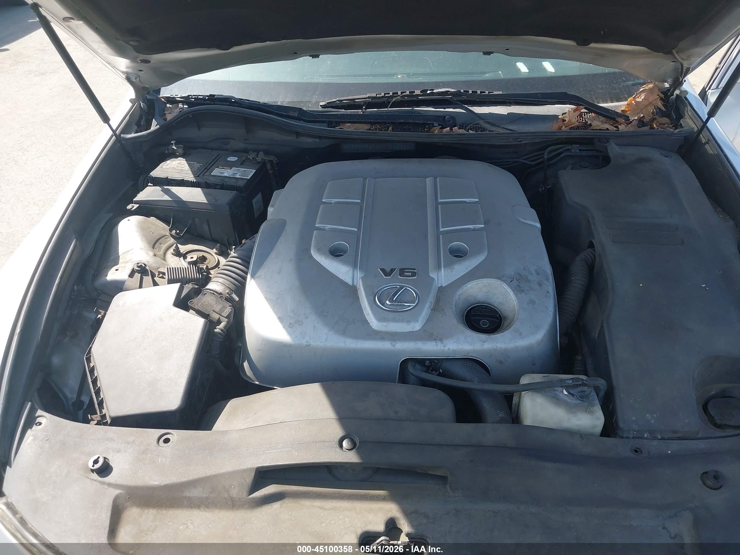 LEXUS GS image 10