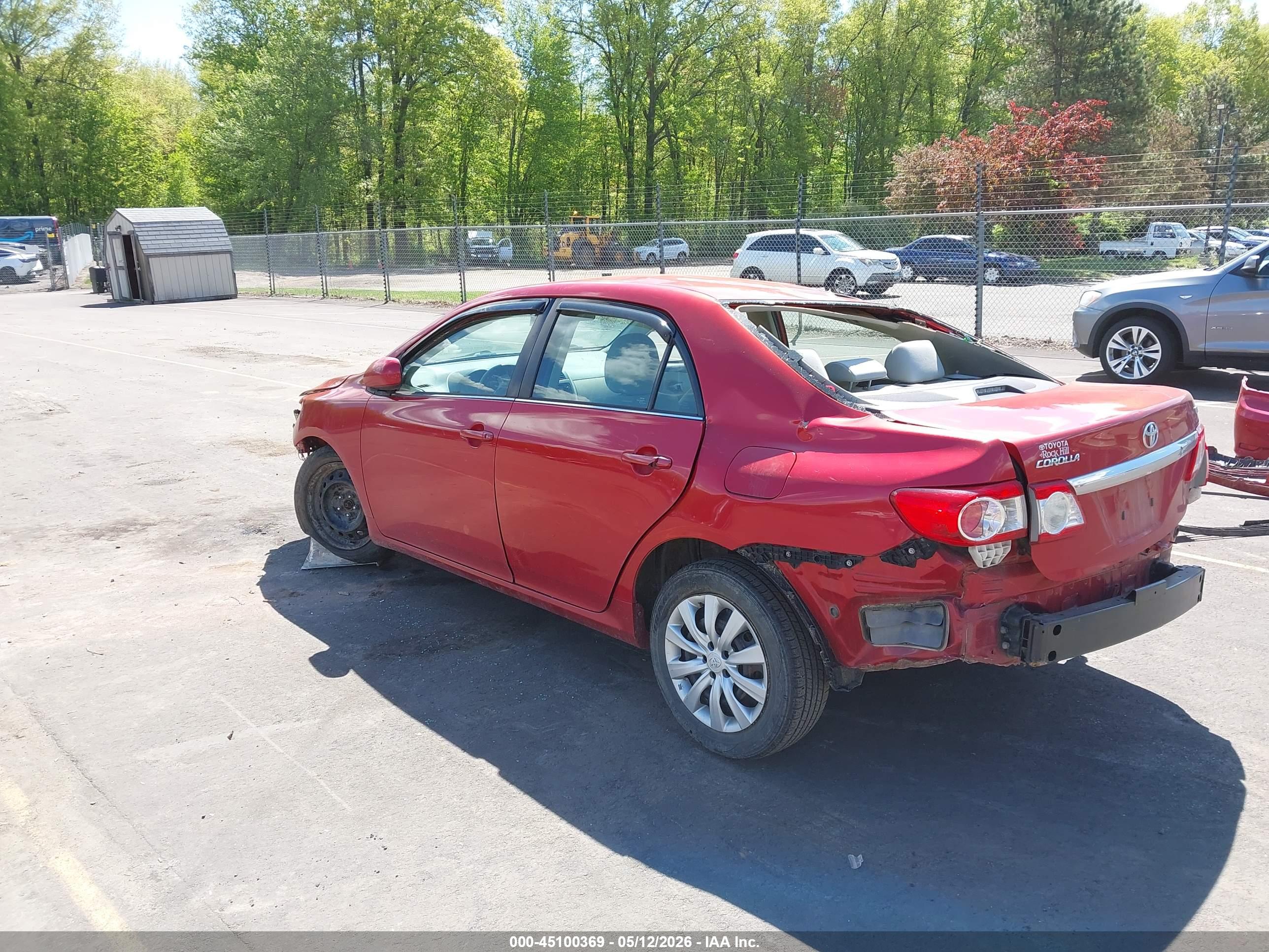 TOYOTA COROLLA image 3