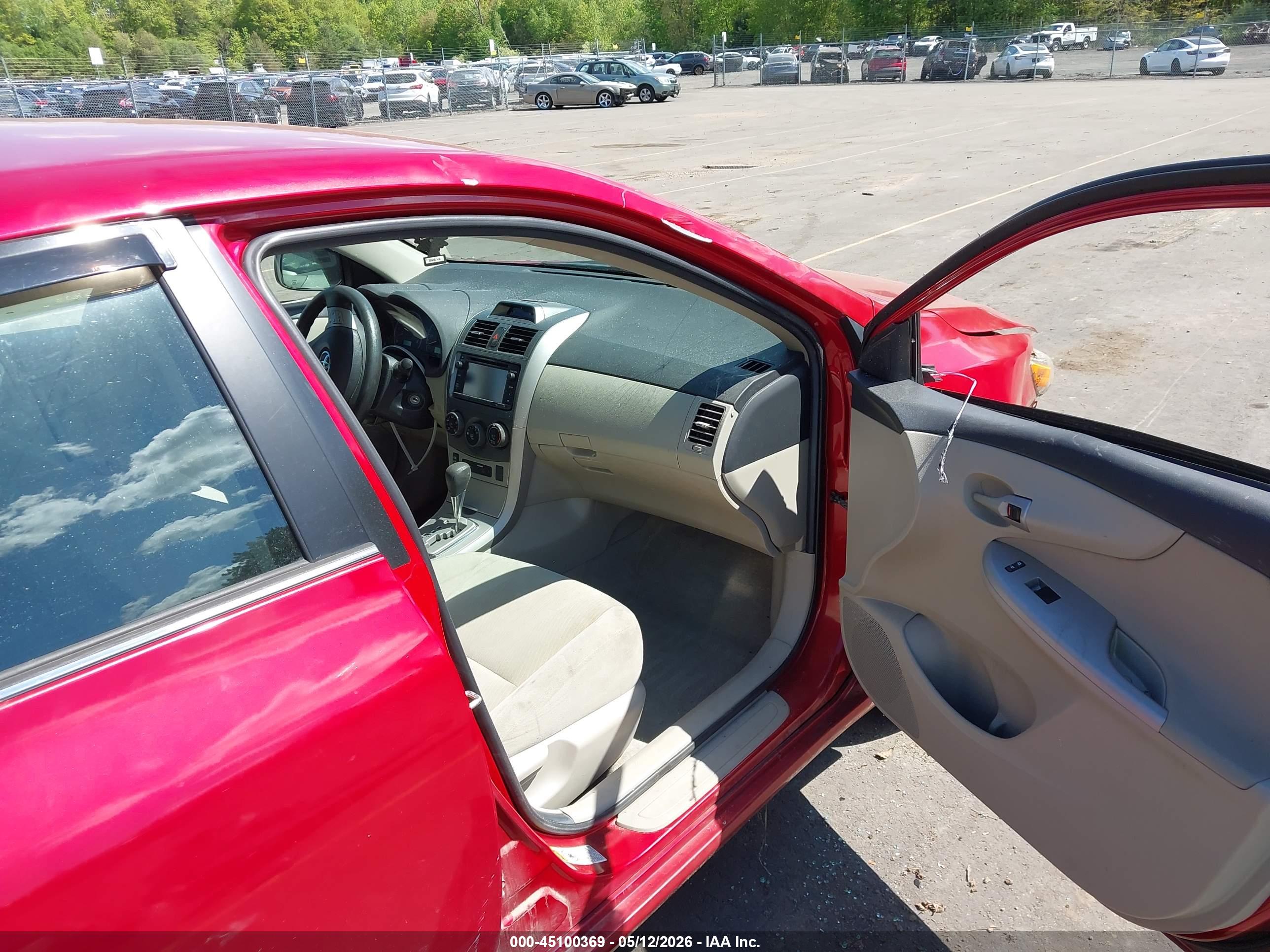 TOYOTA COROLLA image 5