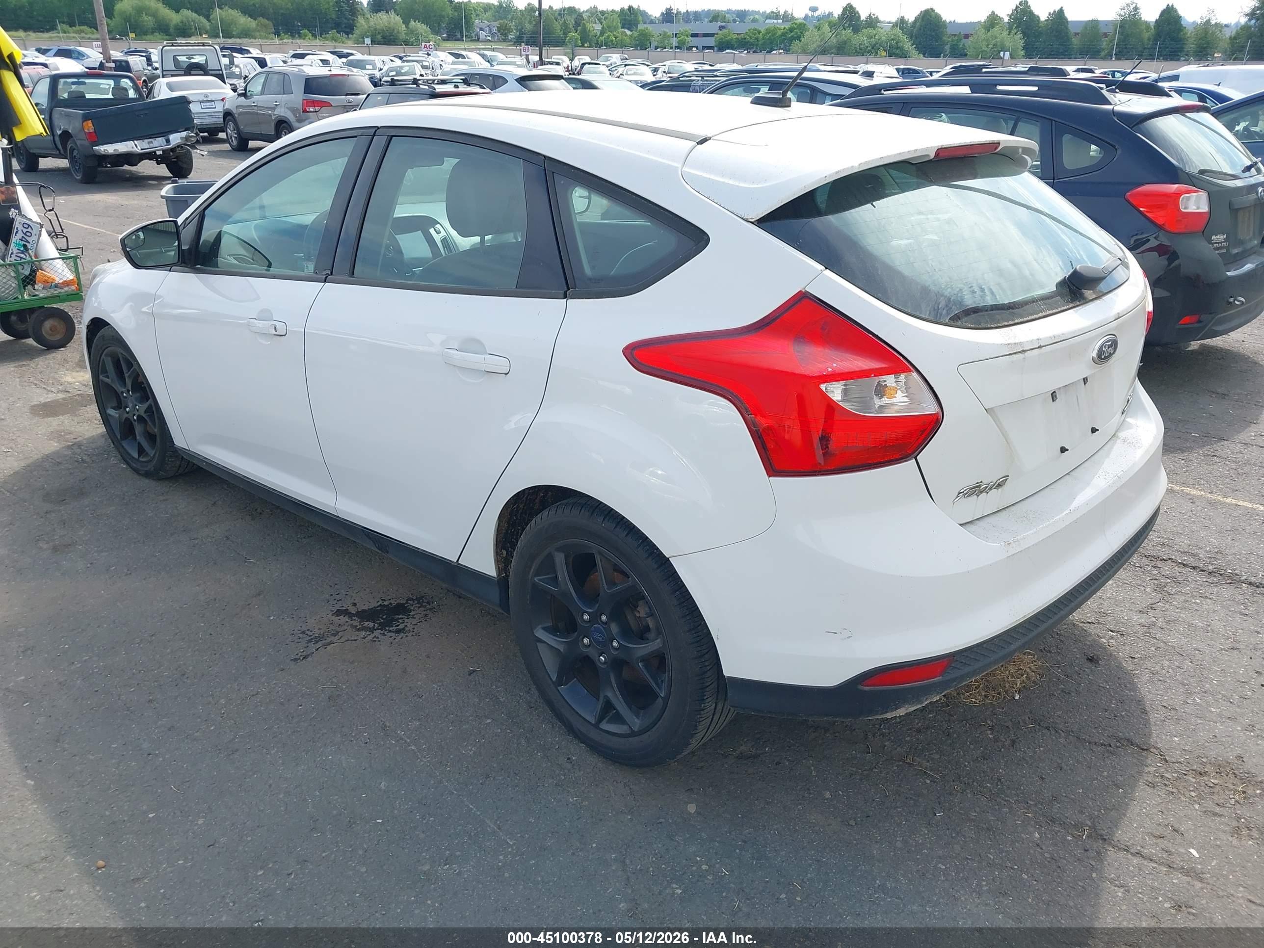 FORD FOCUS image 3