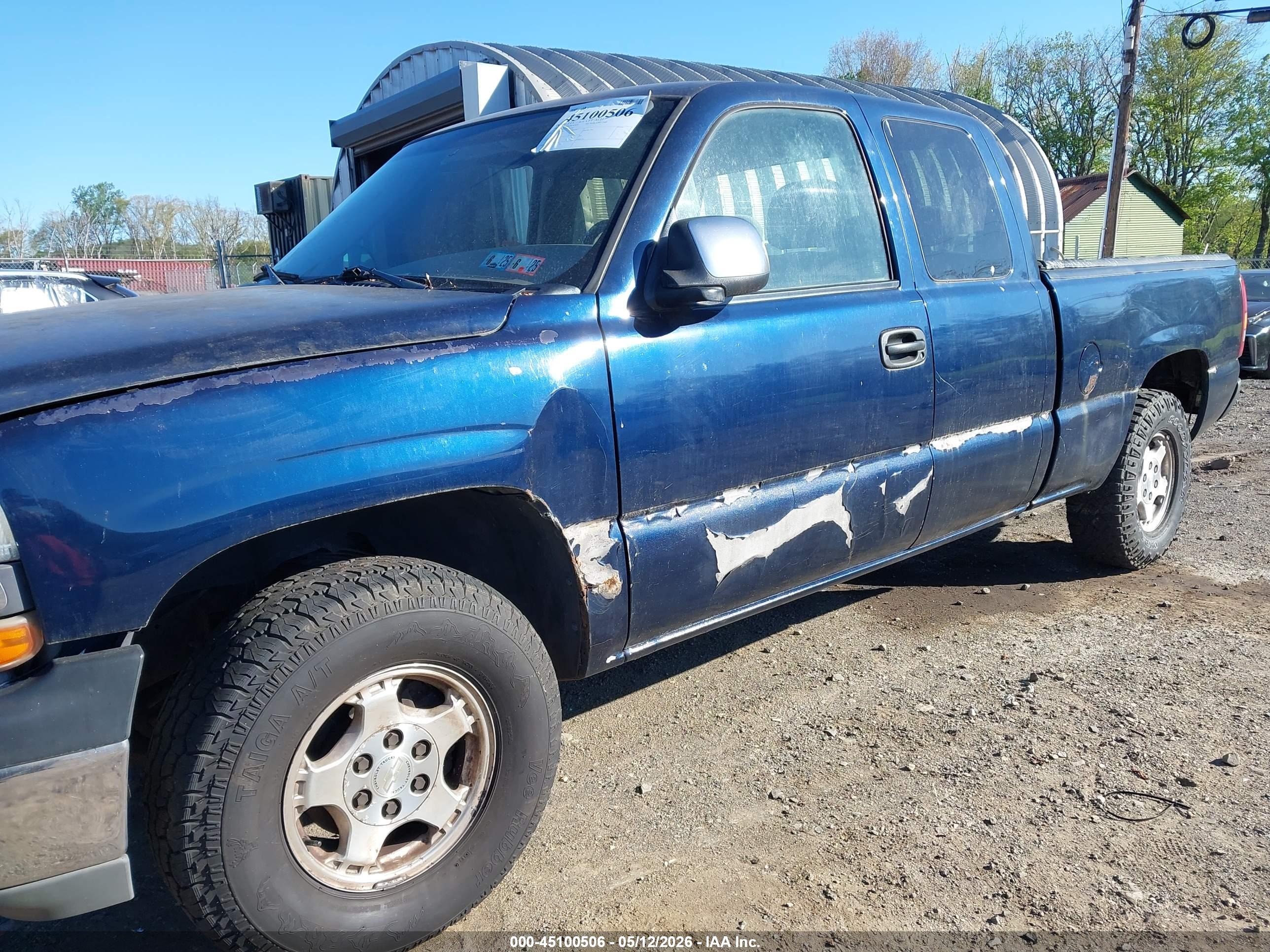 CHEVROLET SILVERADO image 6