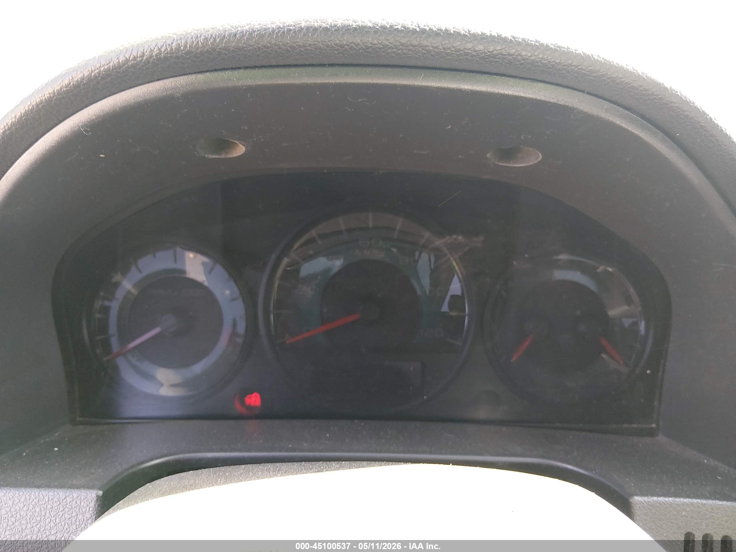 FORD FUSION image 7