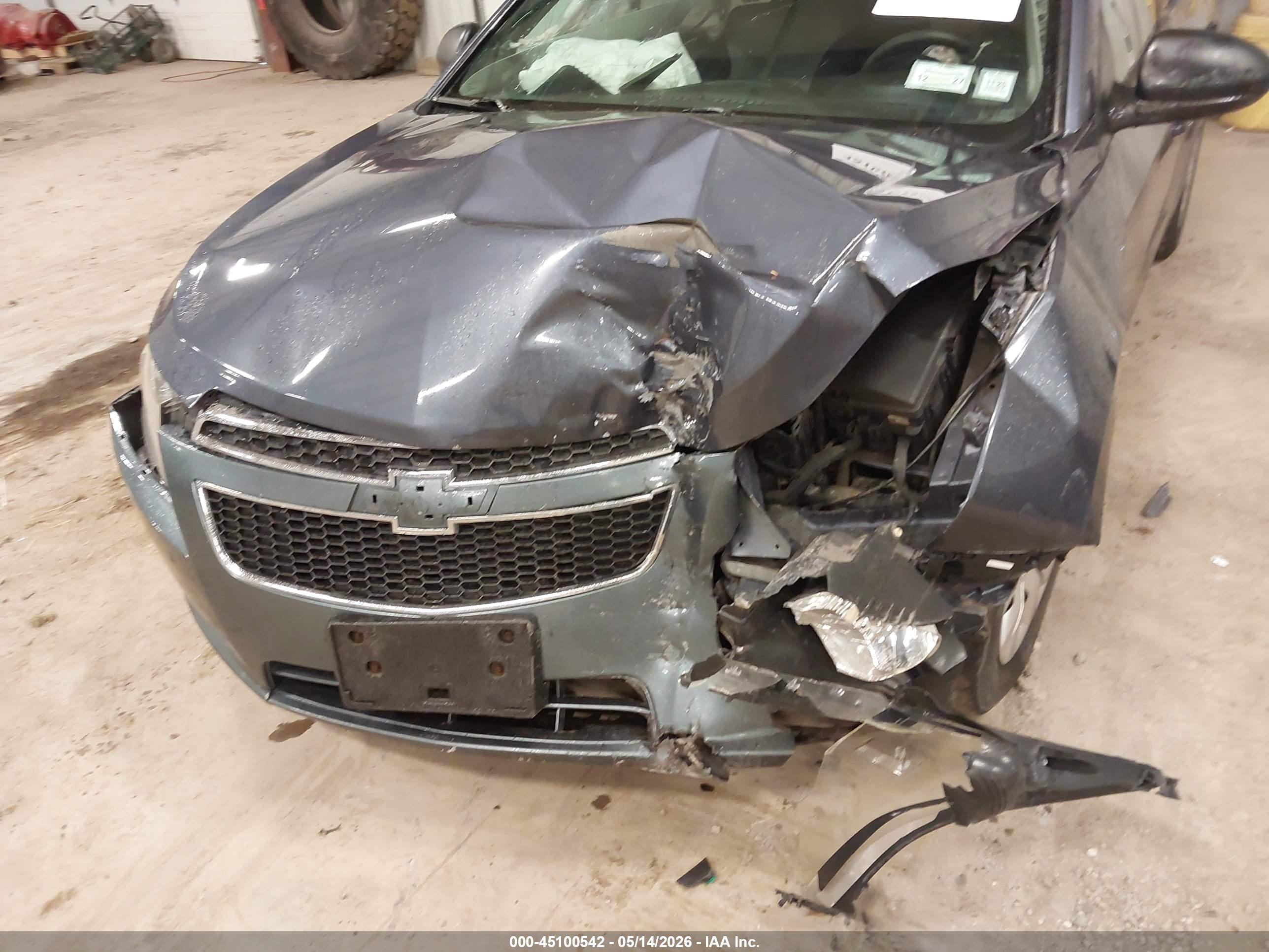 CHEVROLET CRUZE image 6