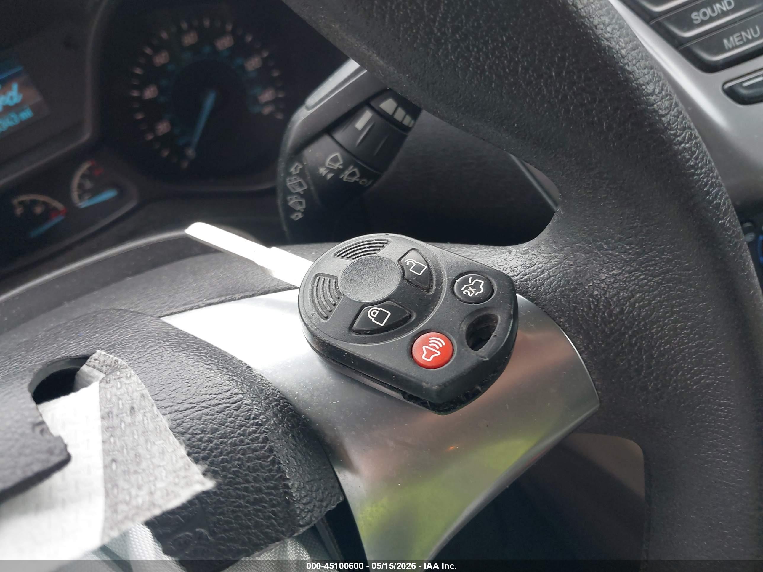 FORD TRANSIT image 11