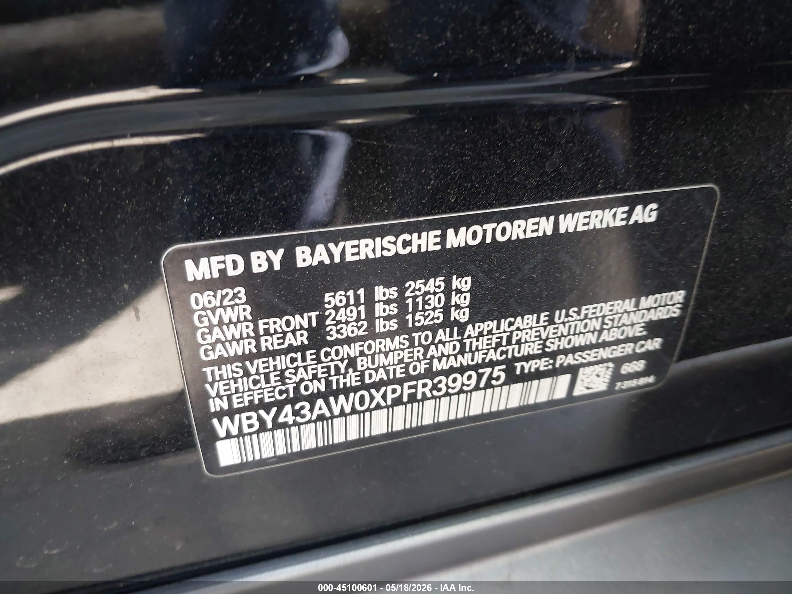 BMW I4 image 9