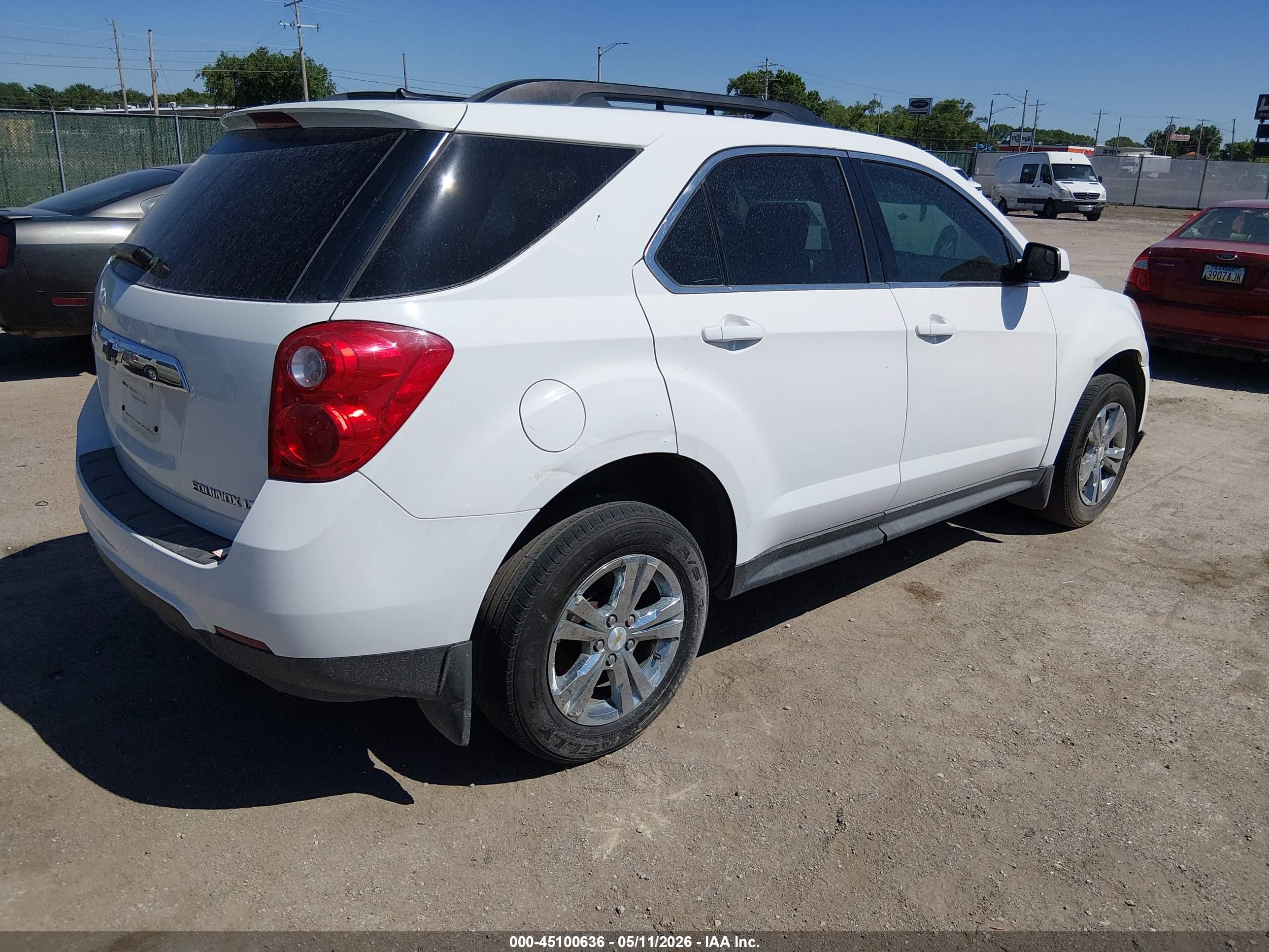 CHEVROLET EQUINOX image 4