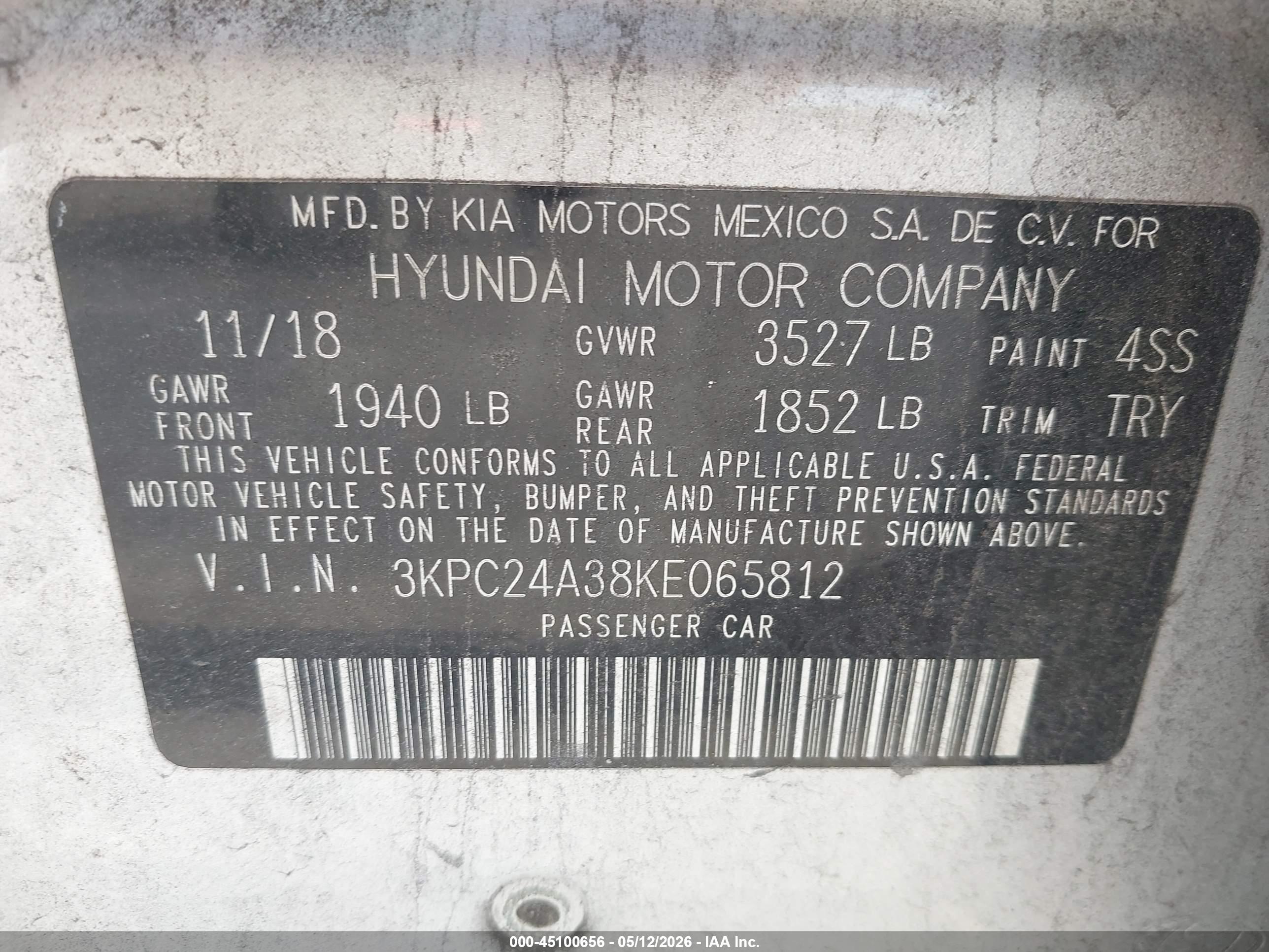 HYUNDAI ACCENT image 9
