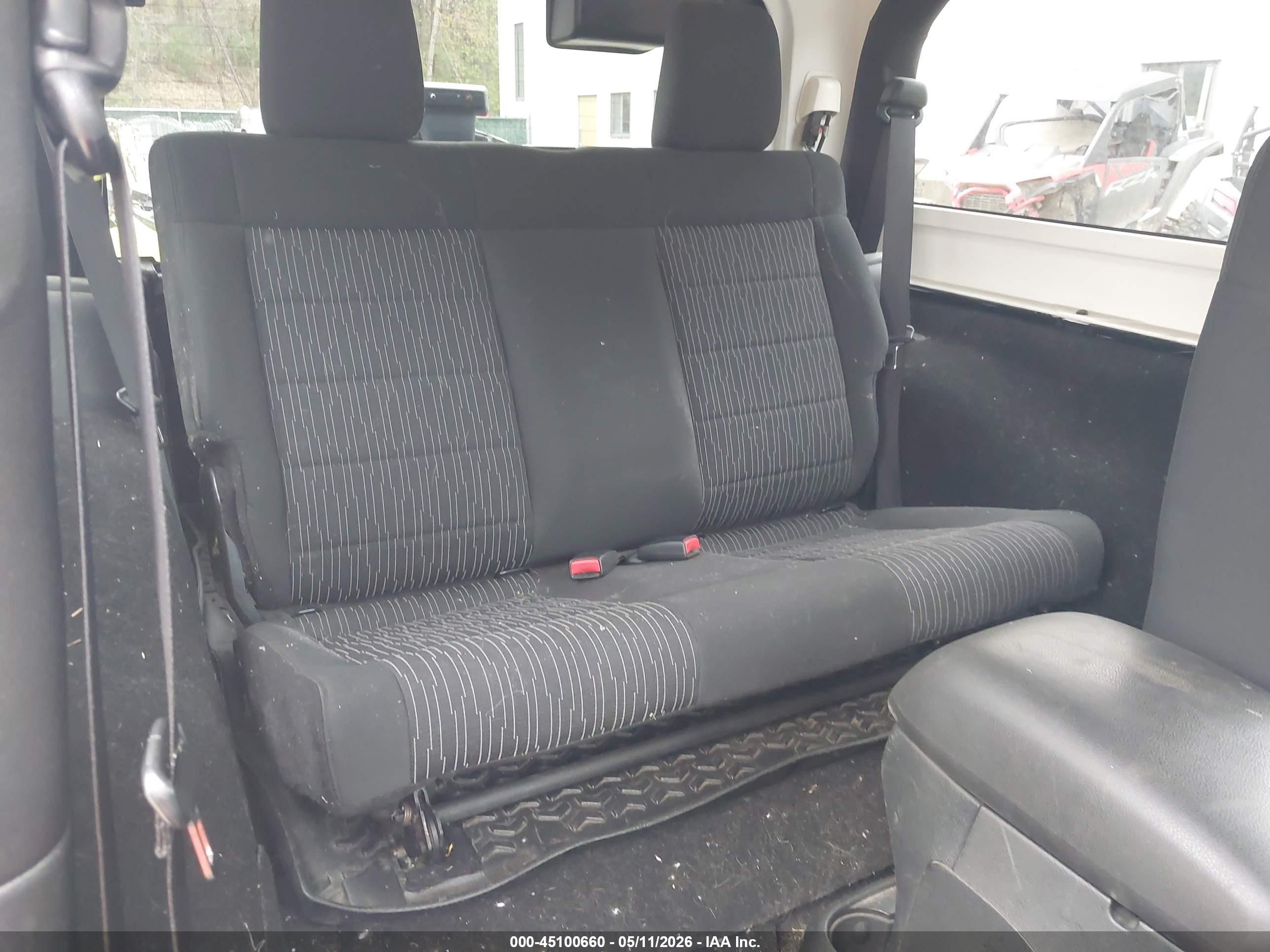 JEEP WRANGLER image 8