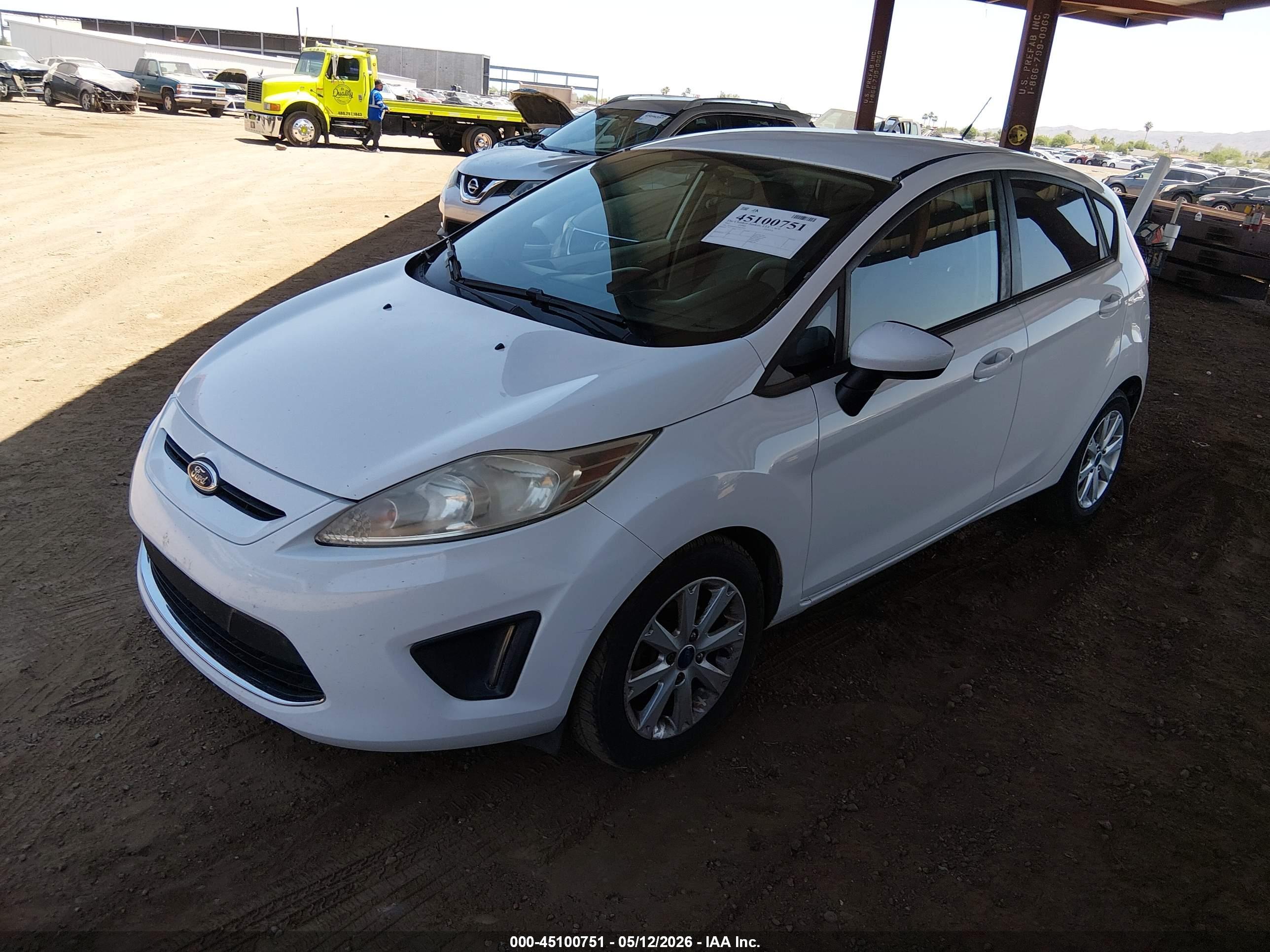 FORD FIESTA image 2