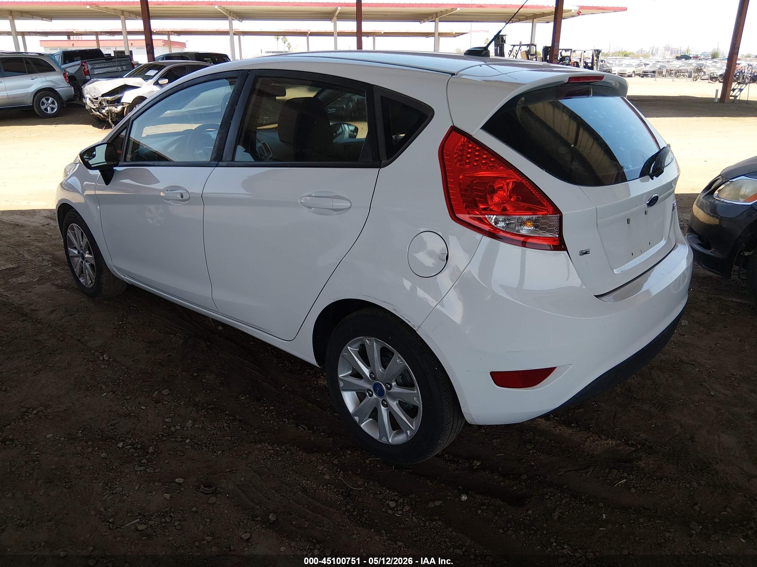 FORD FIESTA image 3