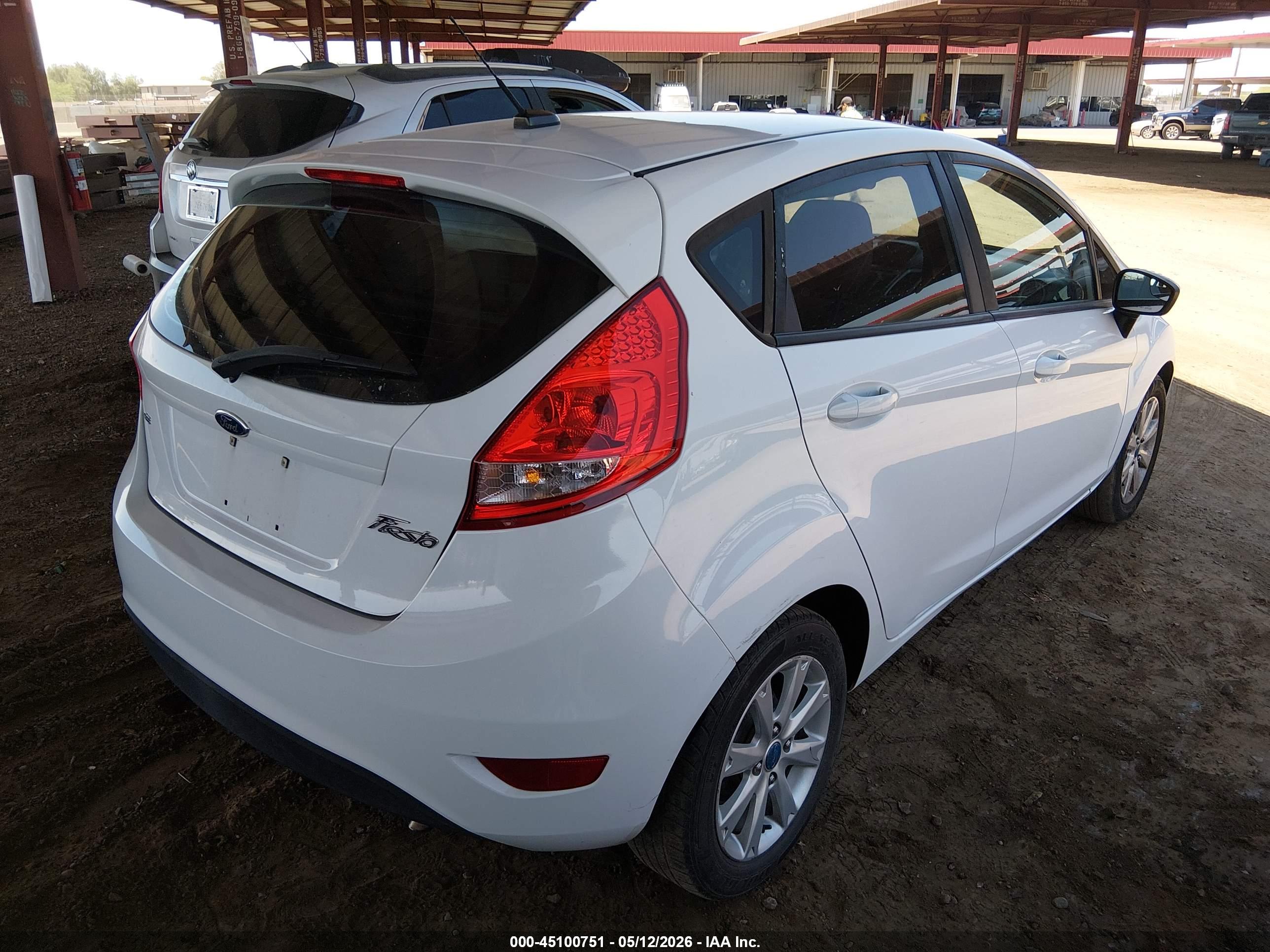 FORD FIESTA image 4