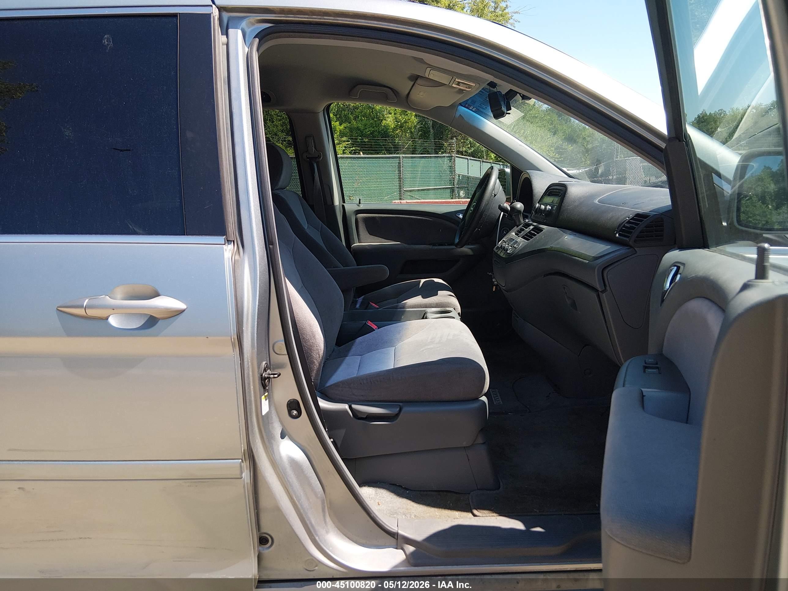 HONDA ODYSSEY image 5