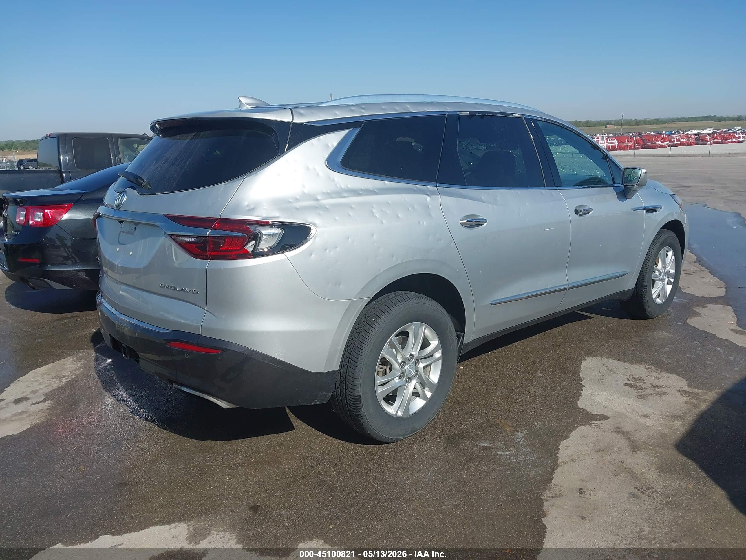 BUICK ENCLAVE image 4