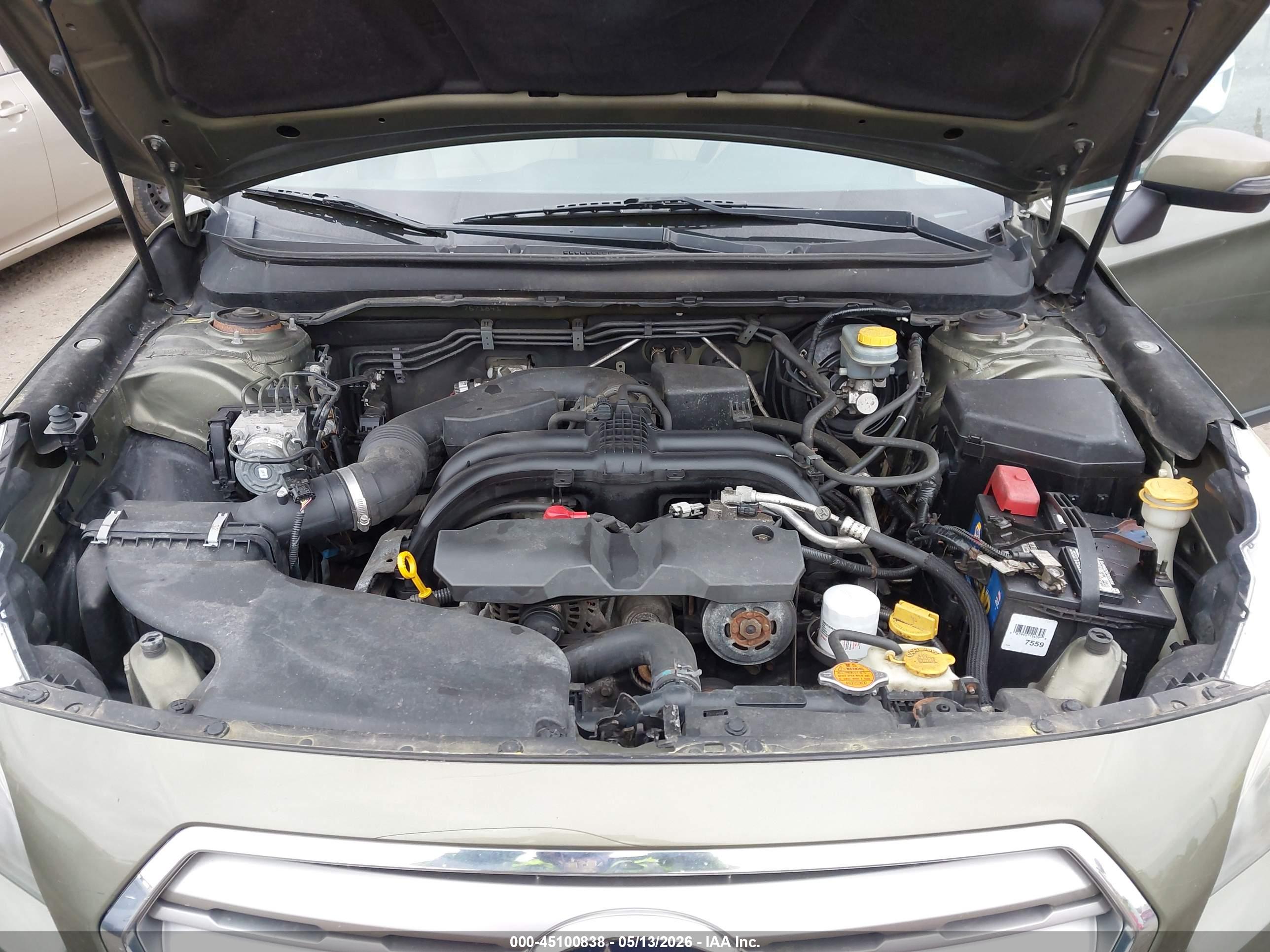 SUBARU OUTBACK image 10