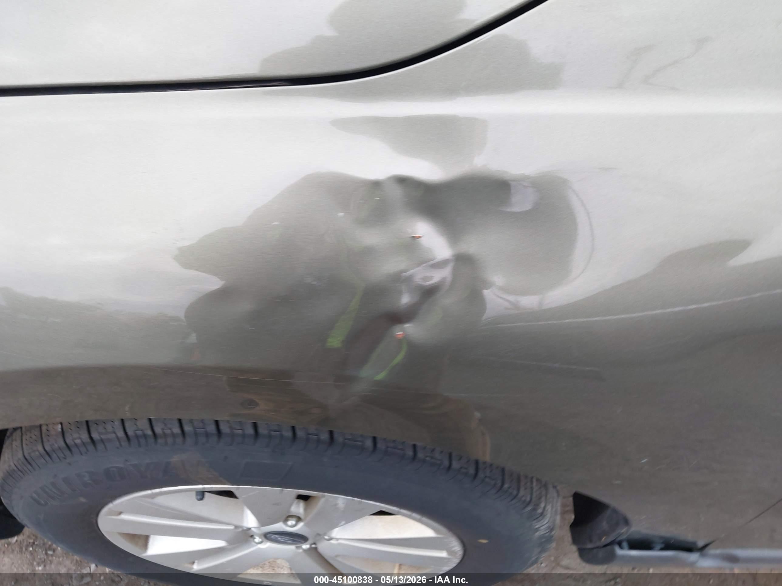 SUBARU OUTBACK image 6