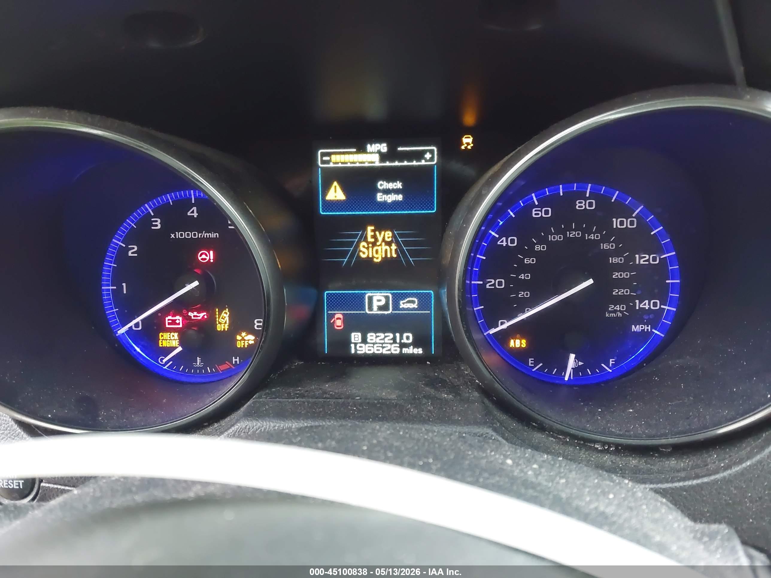 SUBARU OUTBACK image 7