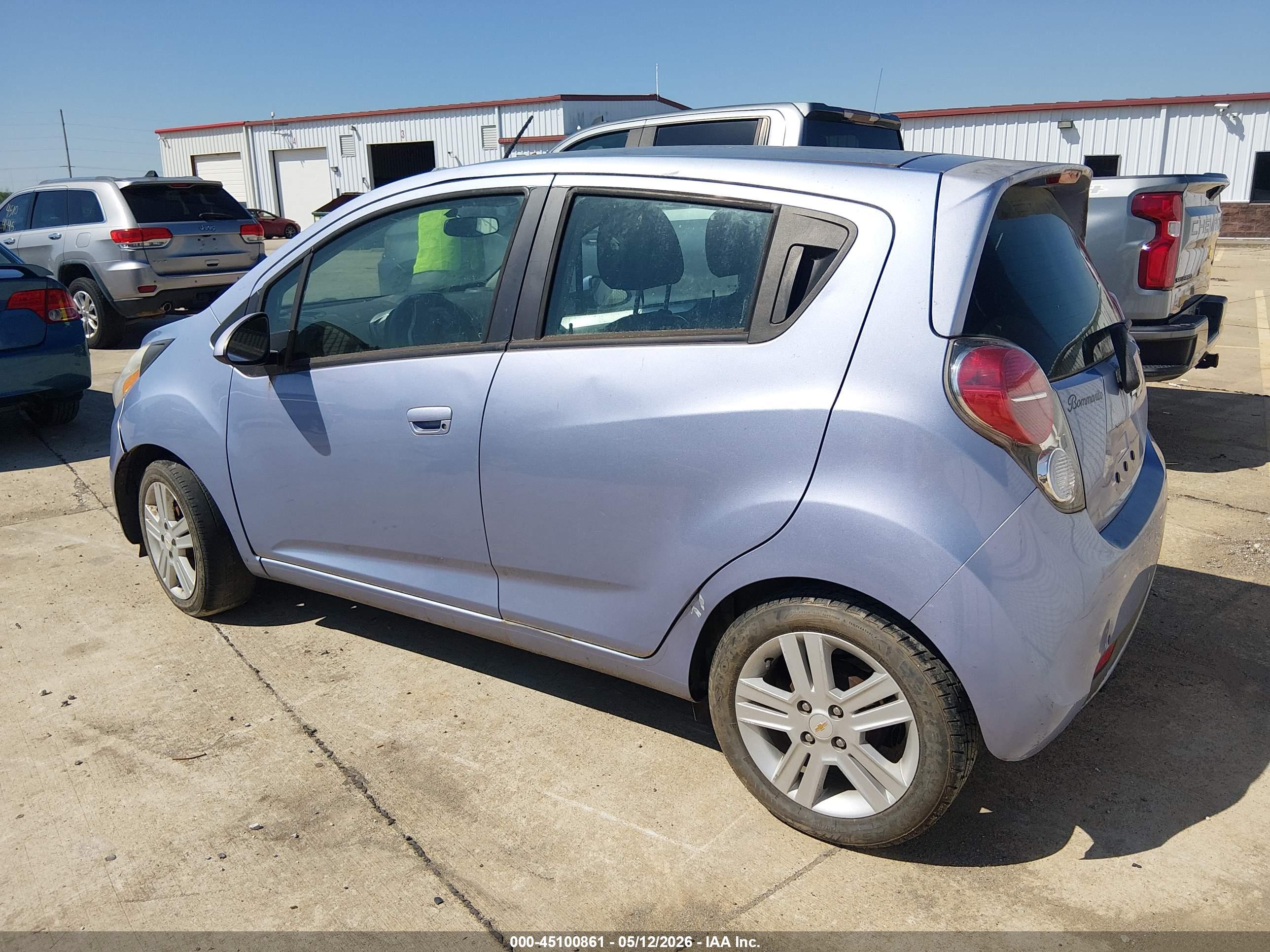CHEVROLET SPARK image 3
