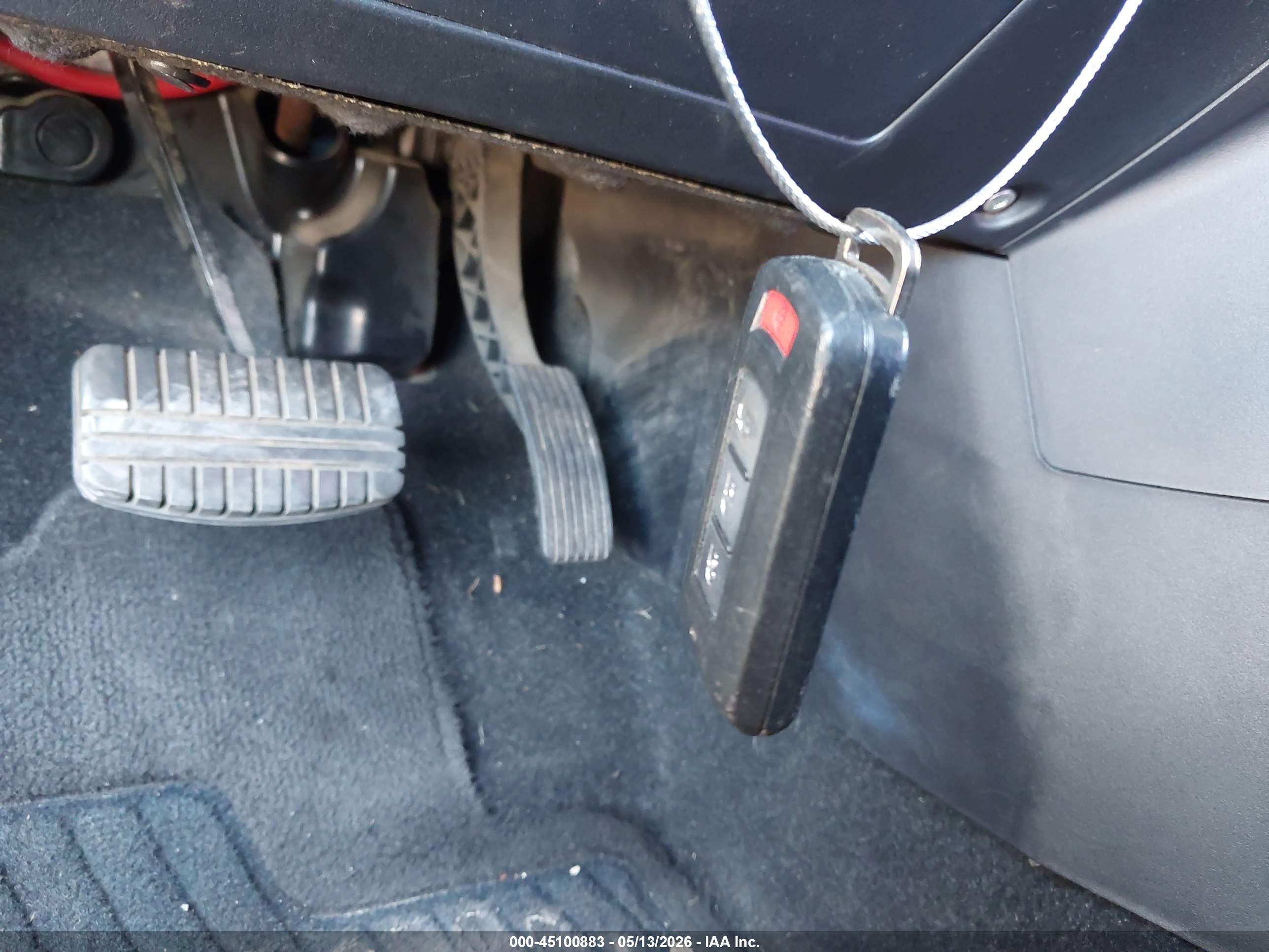 MITSUBISHI LANCER image 11