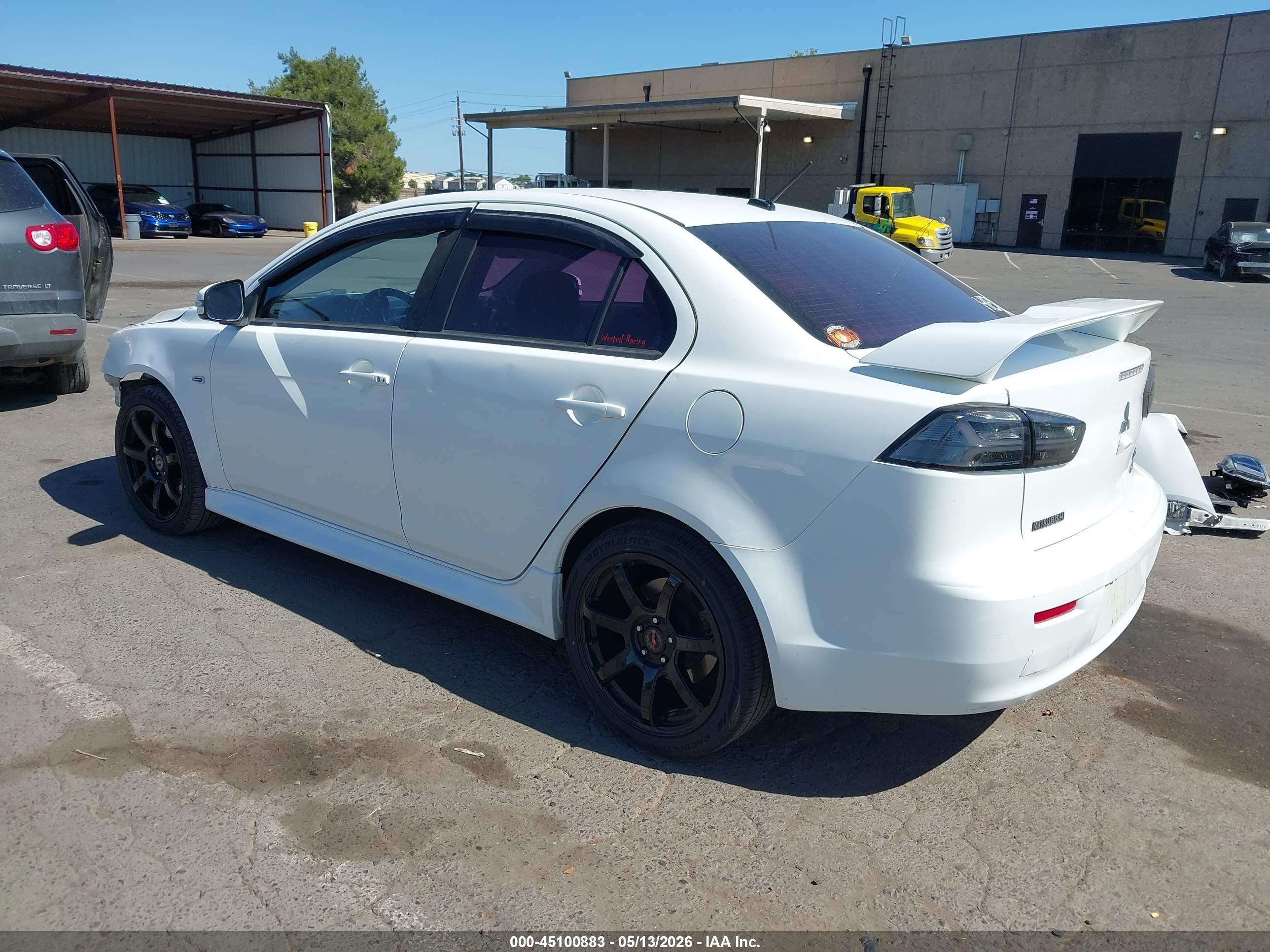 MITSUBISHI LANCER image 3