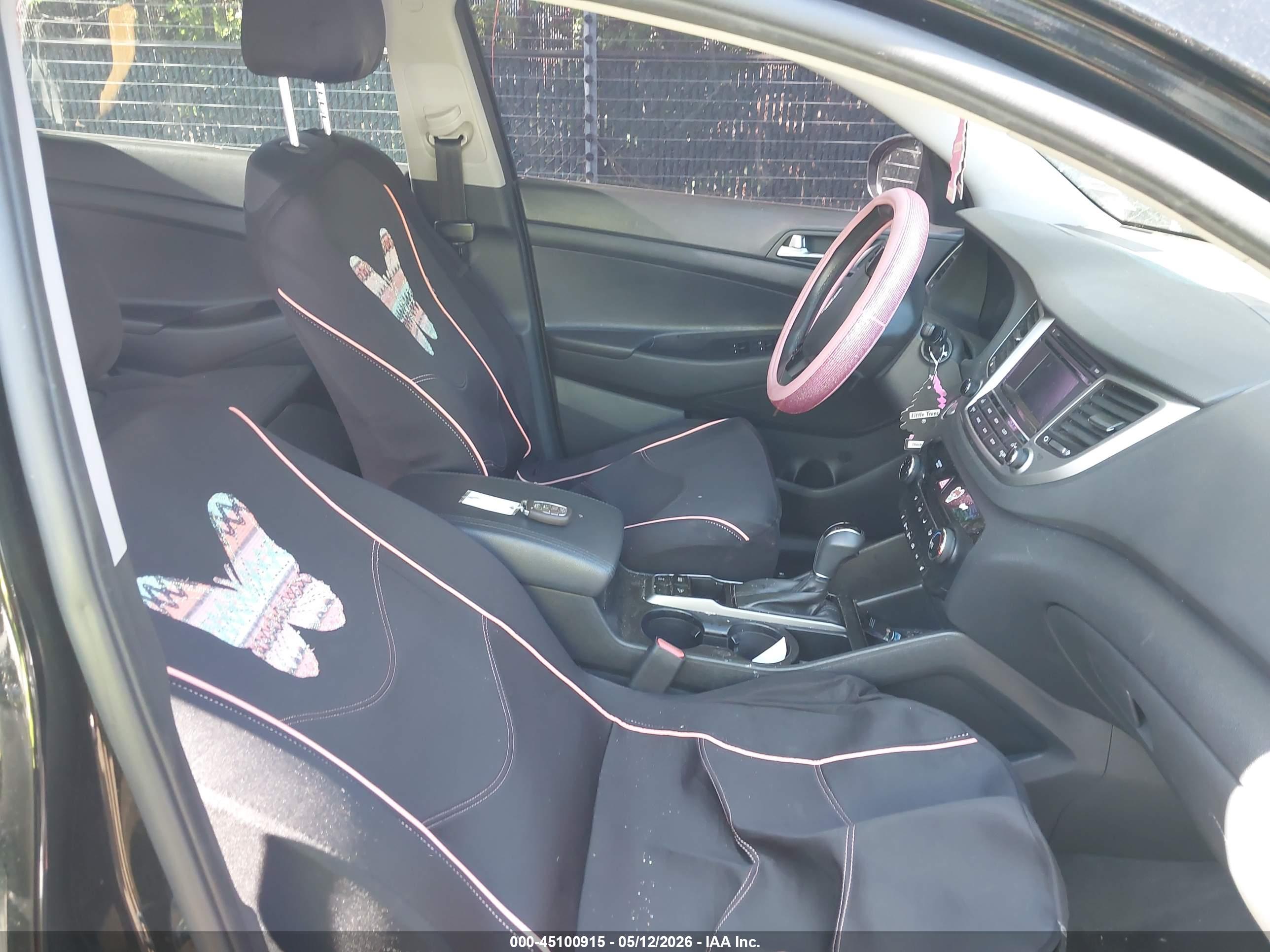 HYUNDAI TUCSON image 5