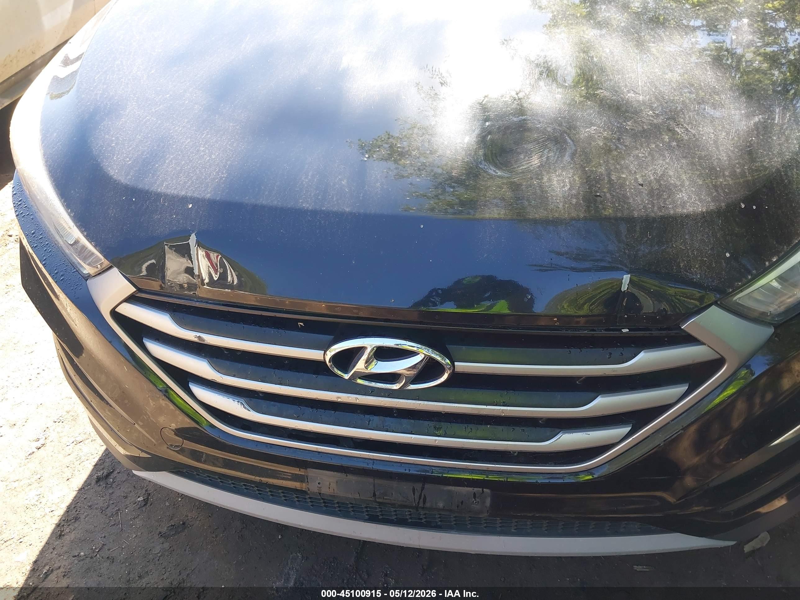 HYUNDAI TUCSON image 6