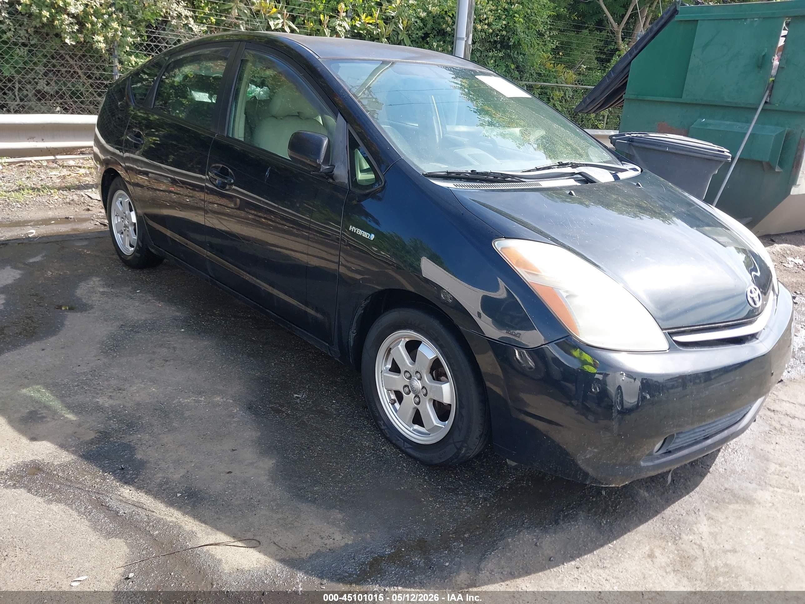 TOYOTA PRIUS image 6