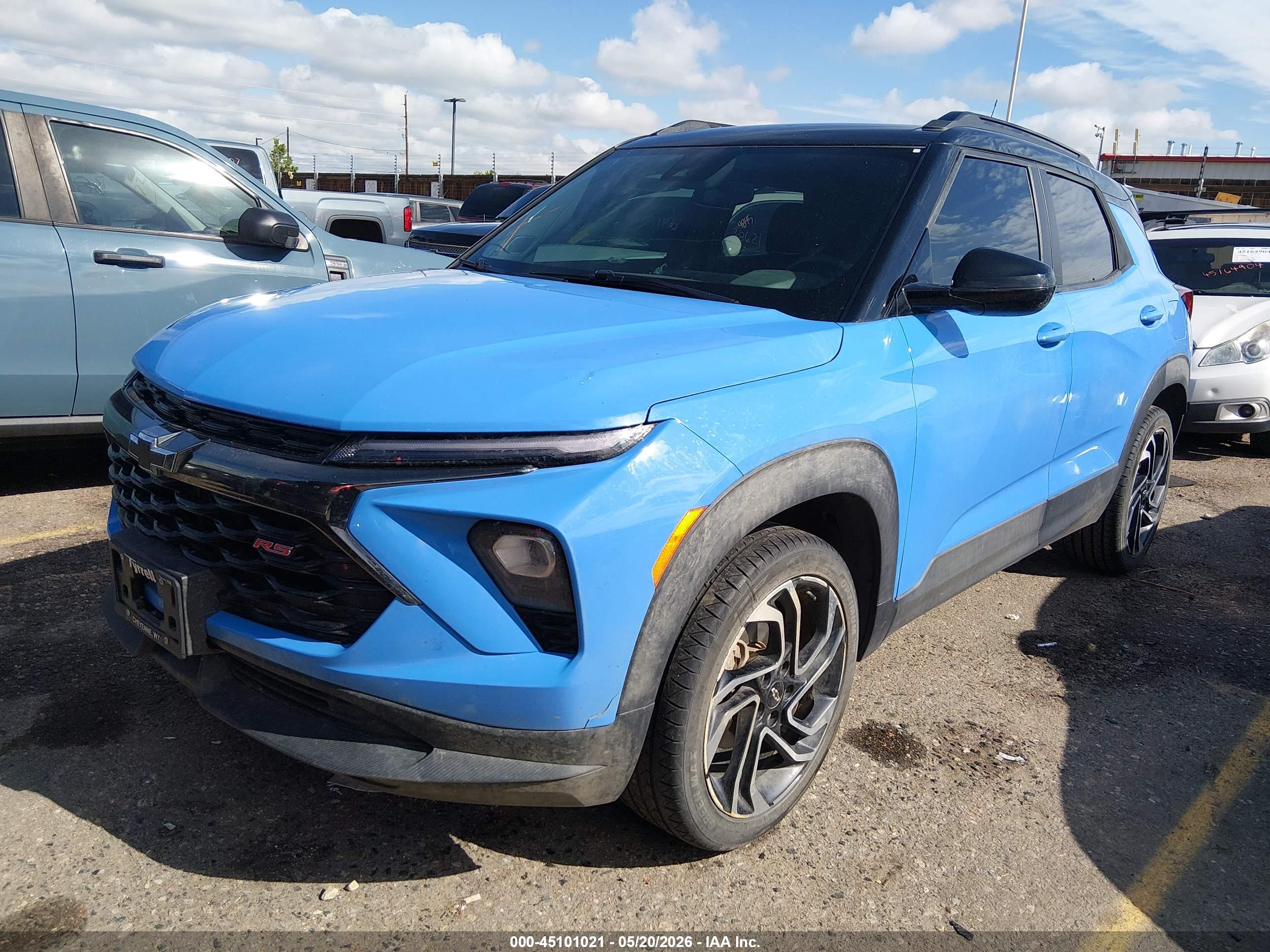 CHEVROLET TRAILBLAZER image 2