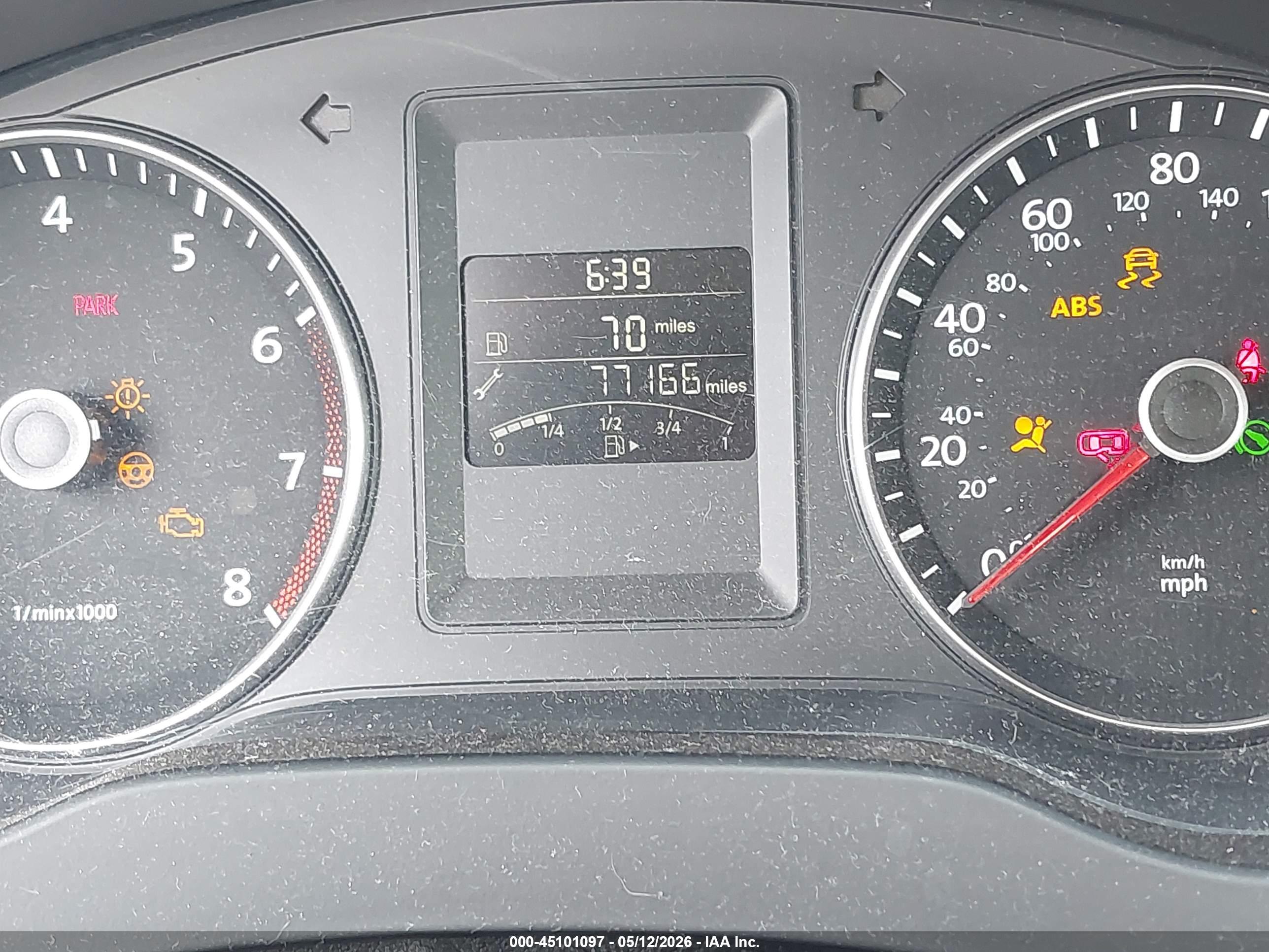 VOLKSWAGEN JETTA image 7