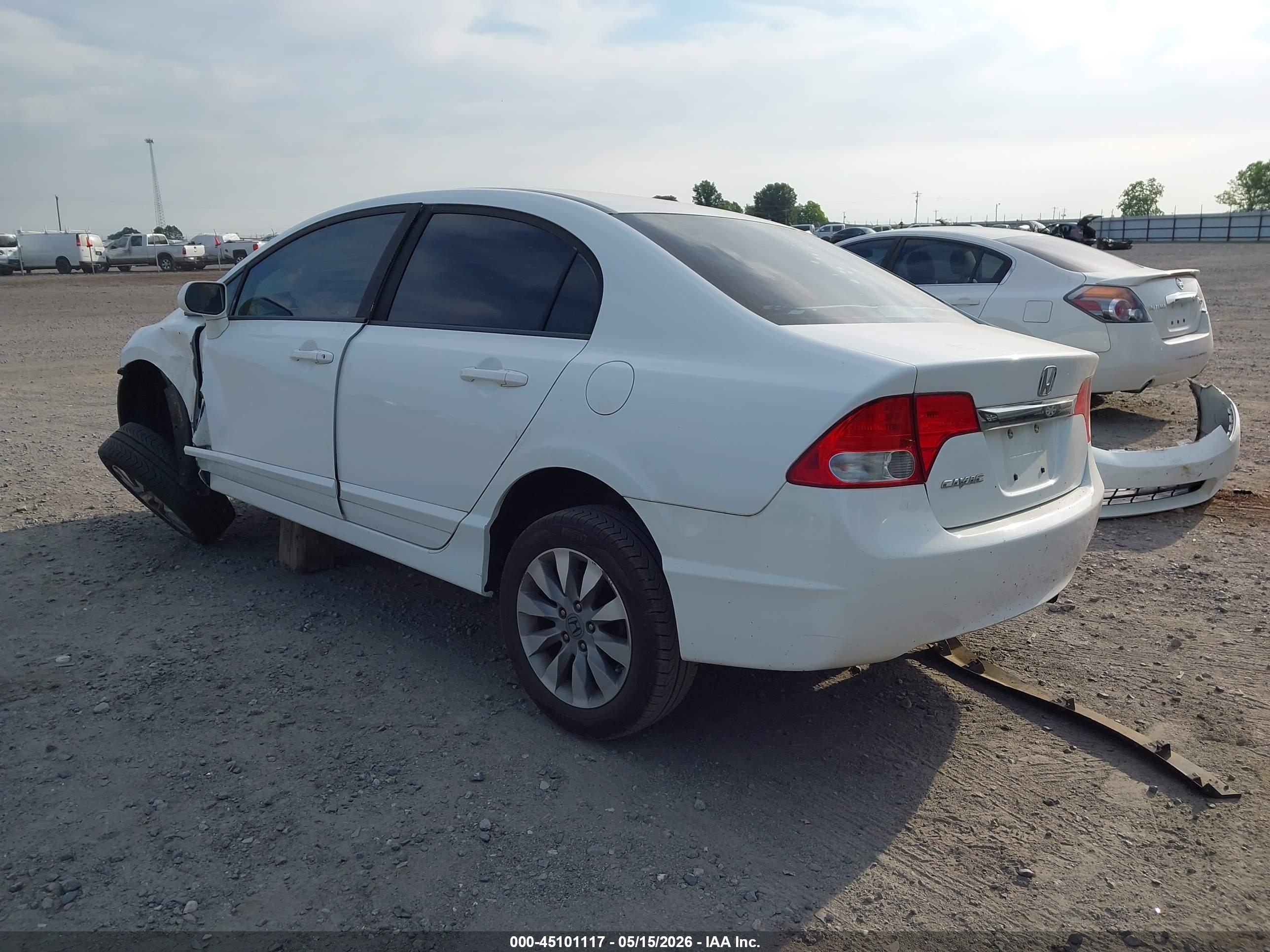 HONDA CIVIC image 3