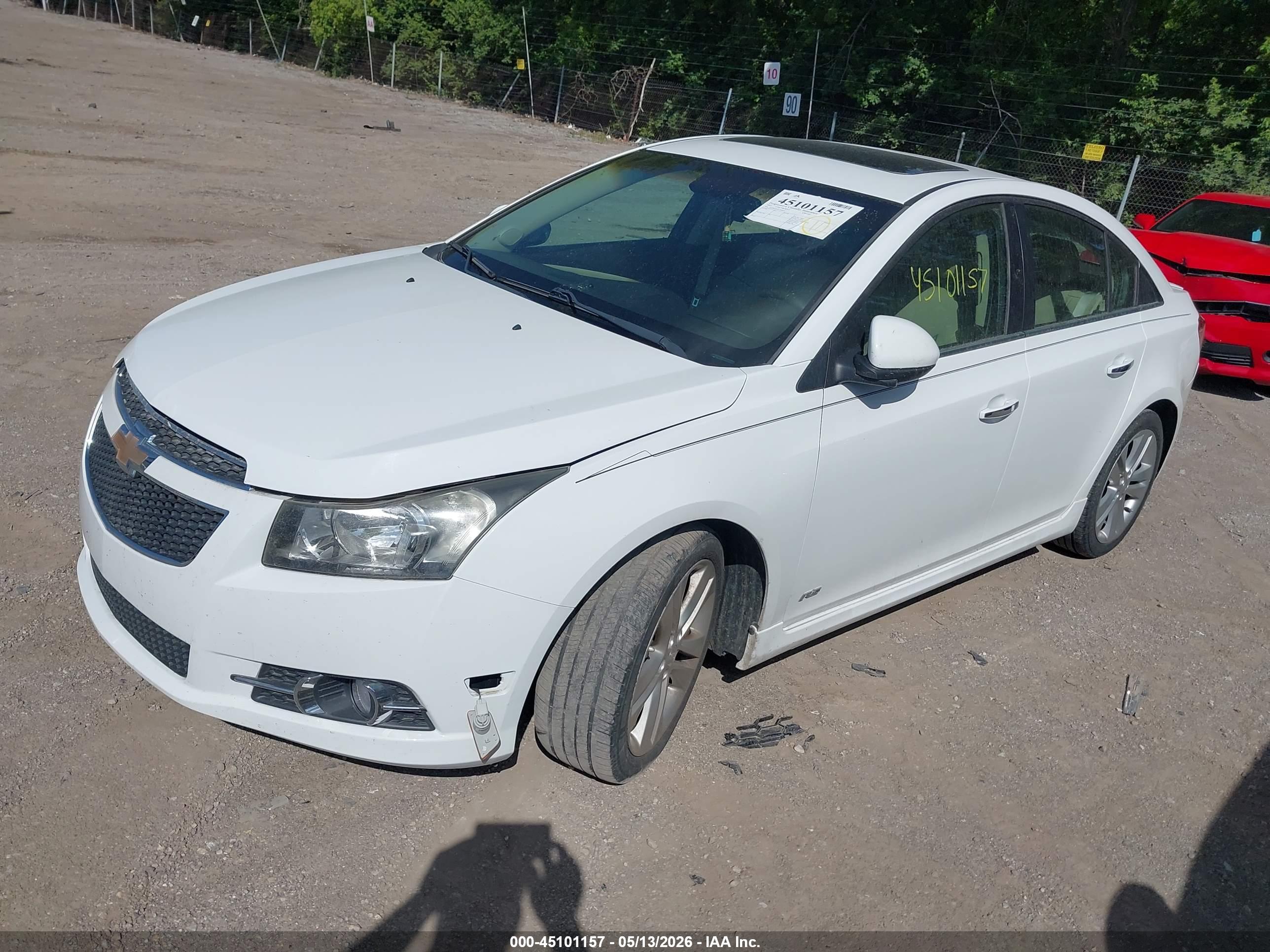 CHEVROLET CRUZE image 2