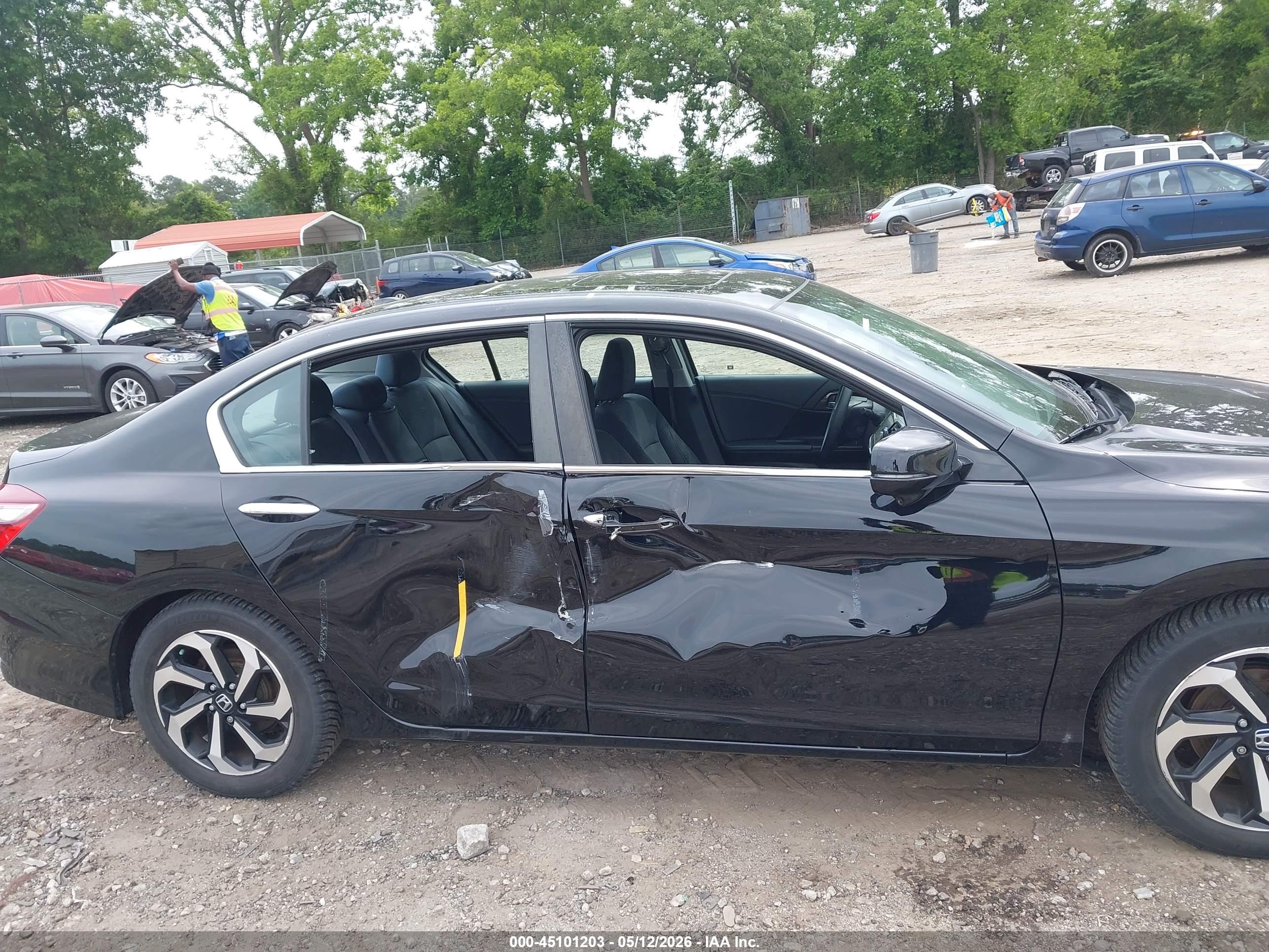 HONDA ACCORD image 6