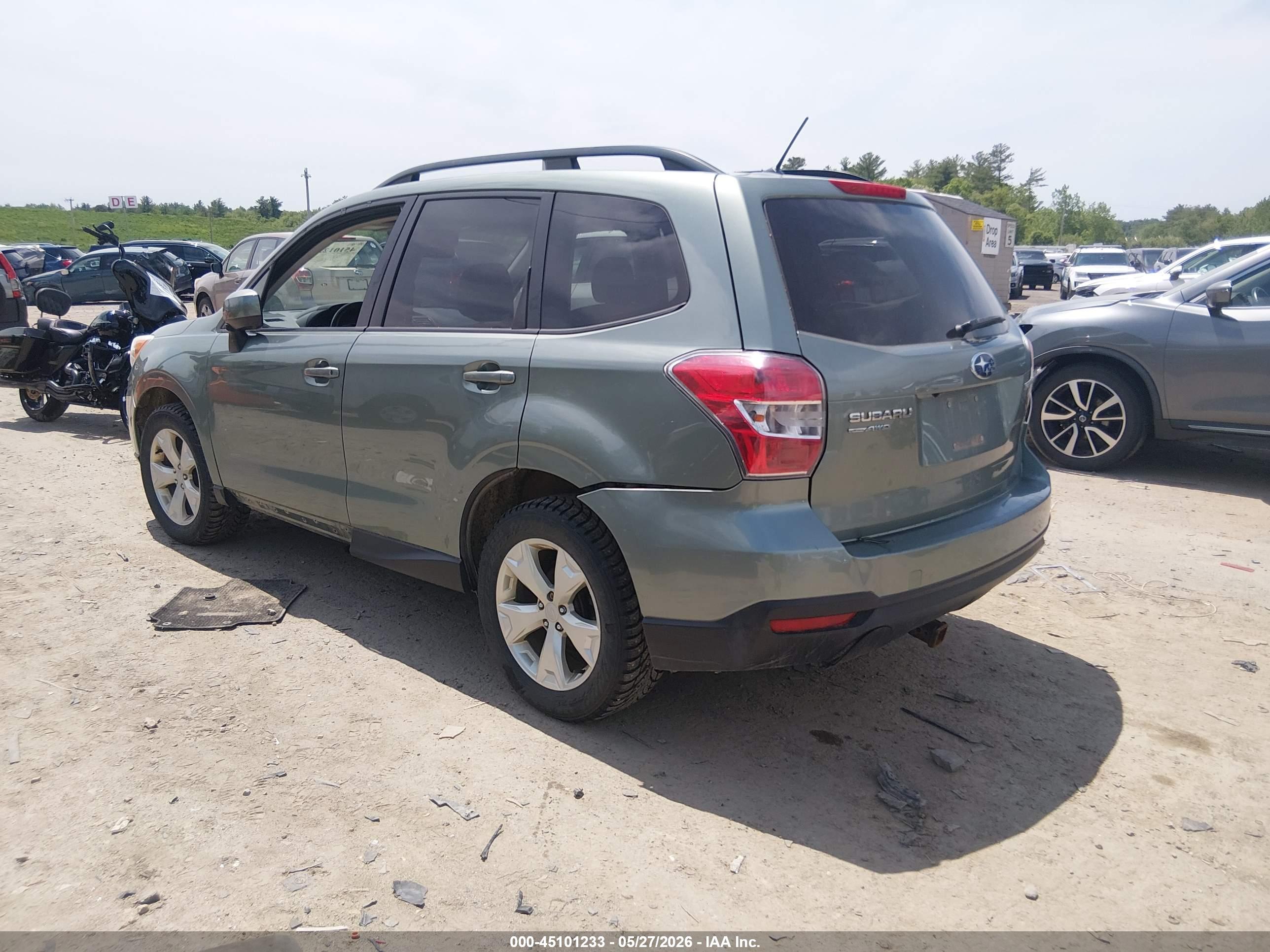 SUBARU FORESTER image 3