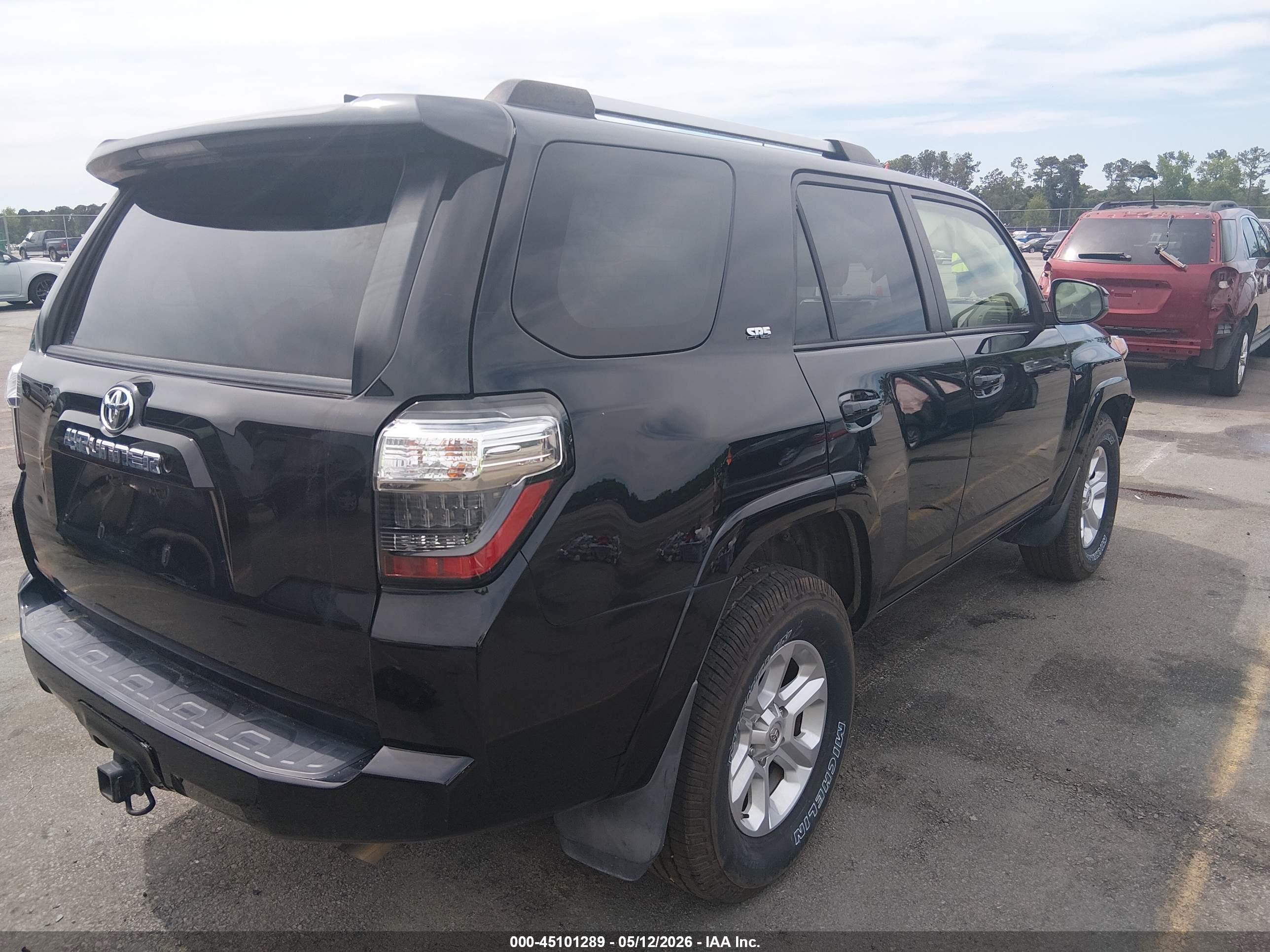 TOYOTA 4RUNNER image 4