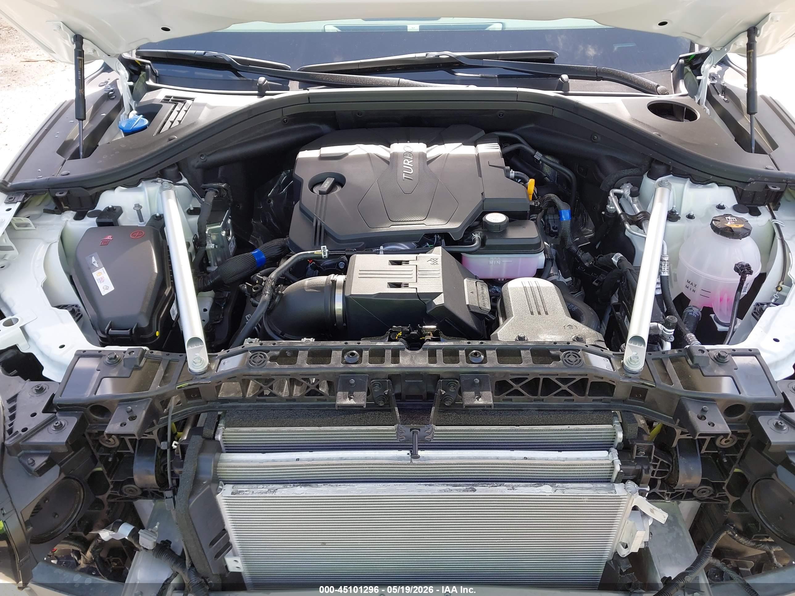 GENESIS GV70 image 10