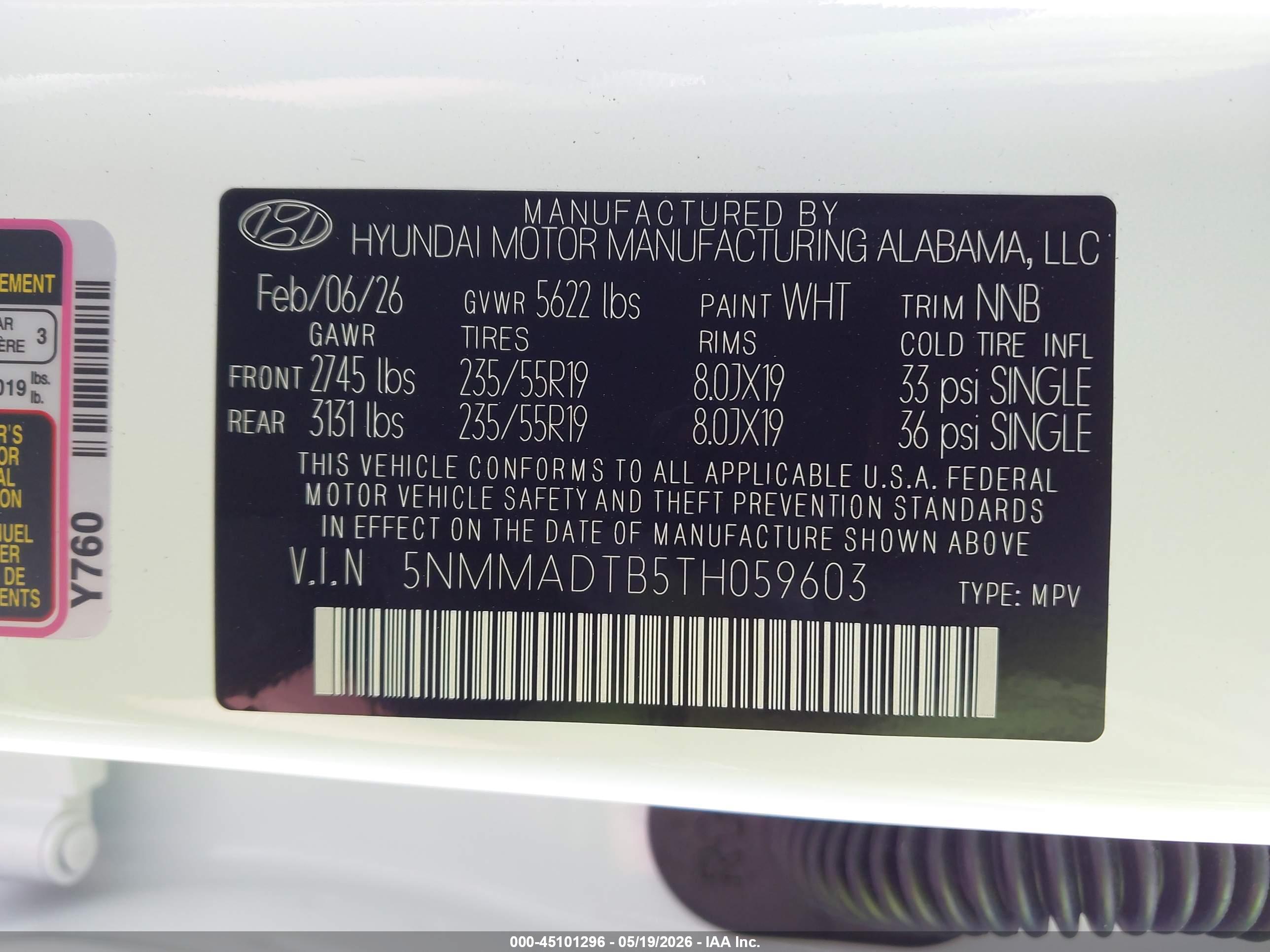 GENESIS GV70 image 9