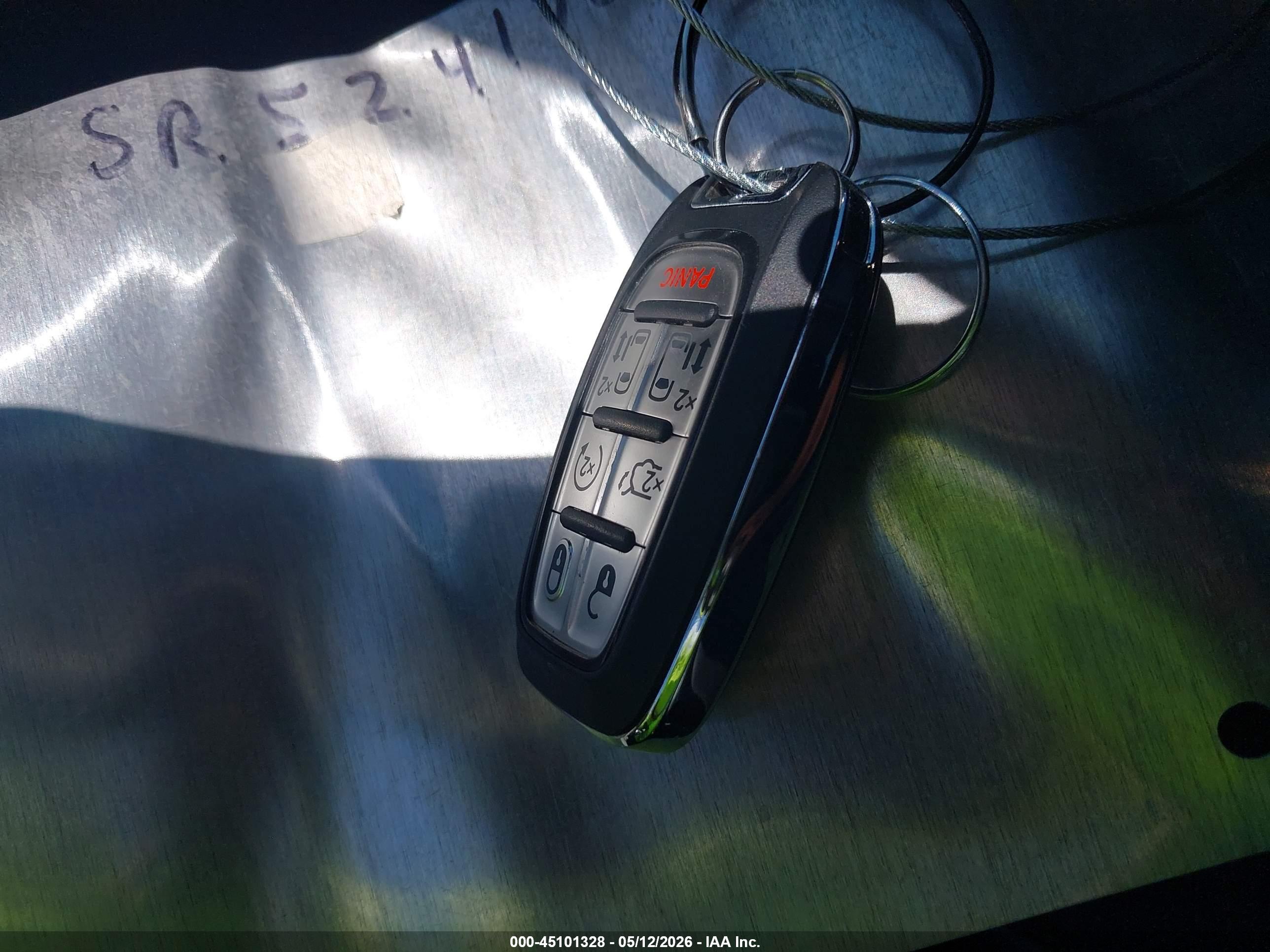 CHRYSLER PACIFICA image 11